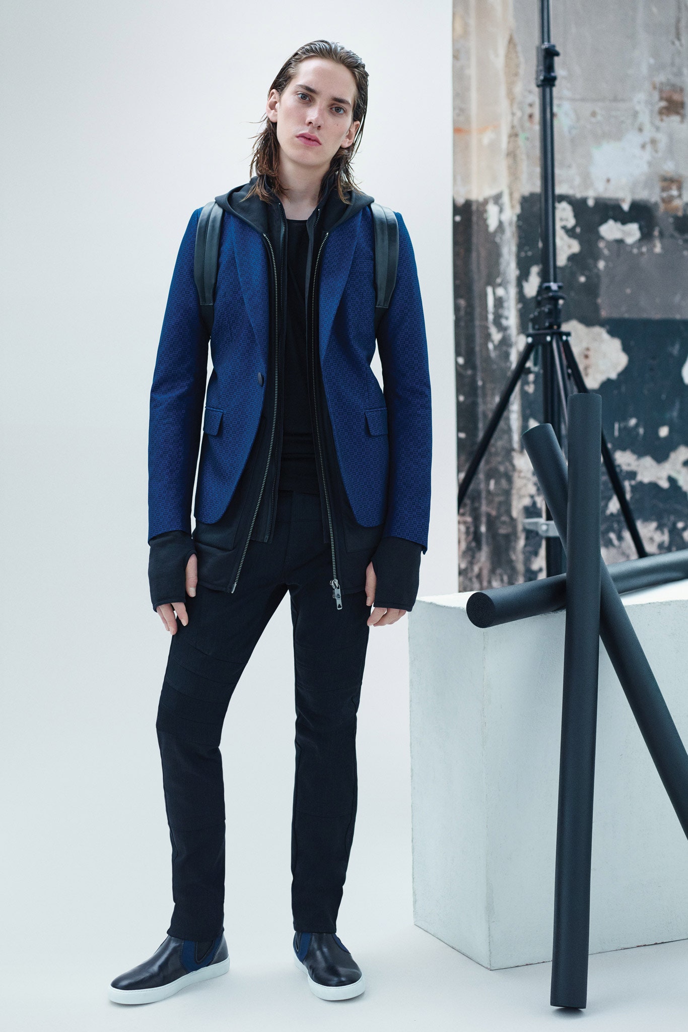 Diesel Black Gold Resort 16 Look 23