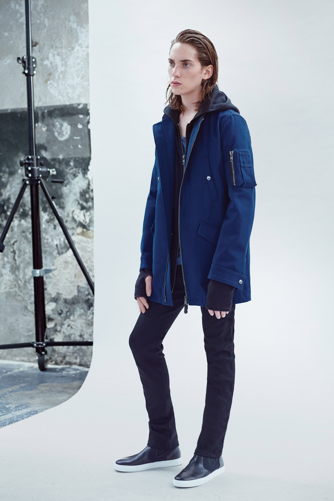 Diesel Black Gold Resort 16 Look 29