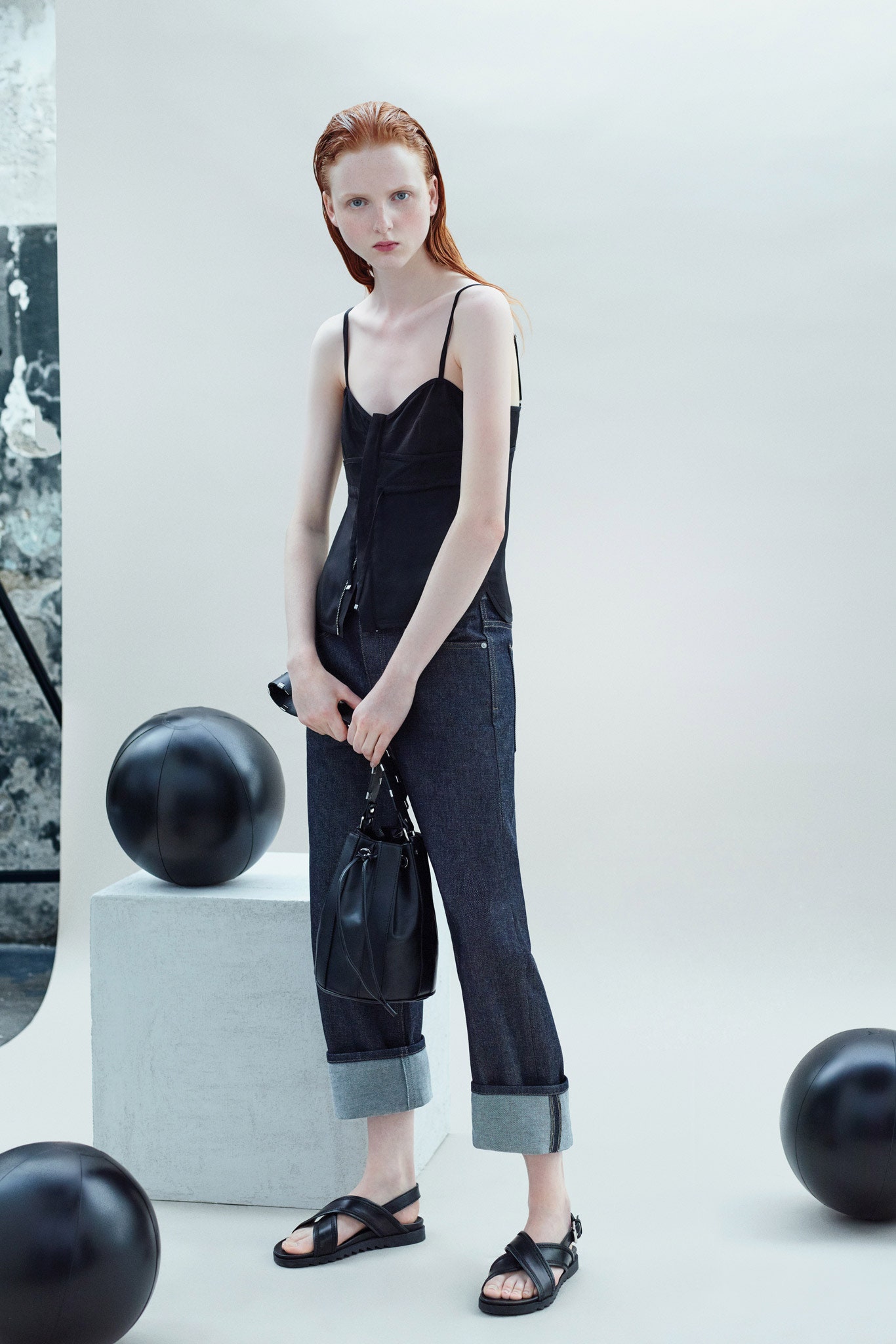 Diesel Black Gold Resort 16 Look 36