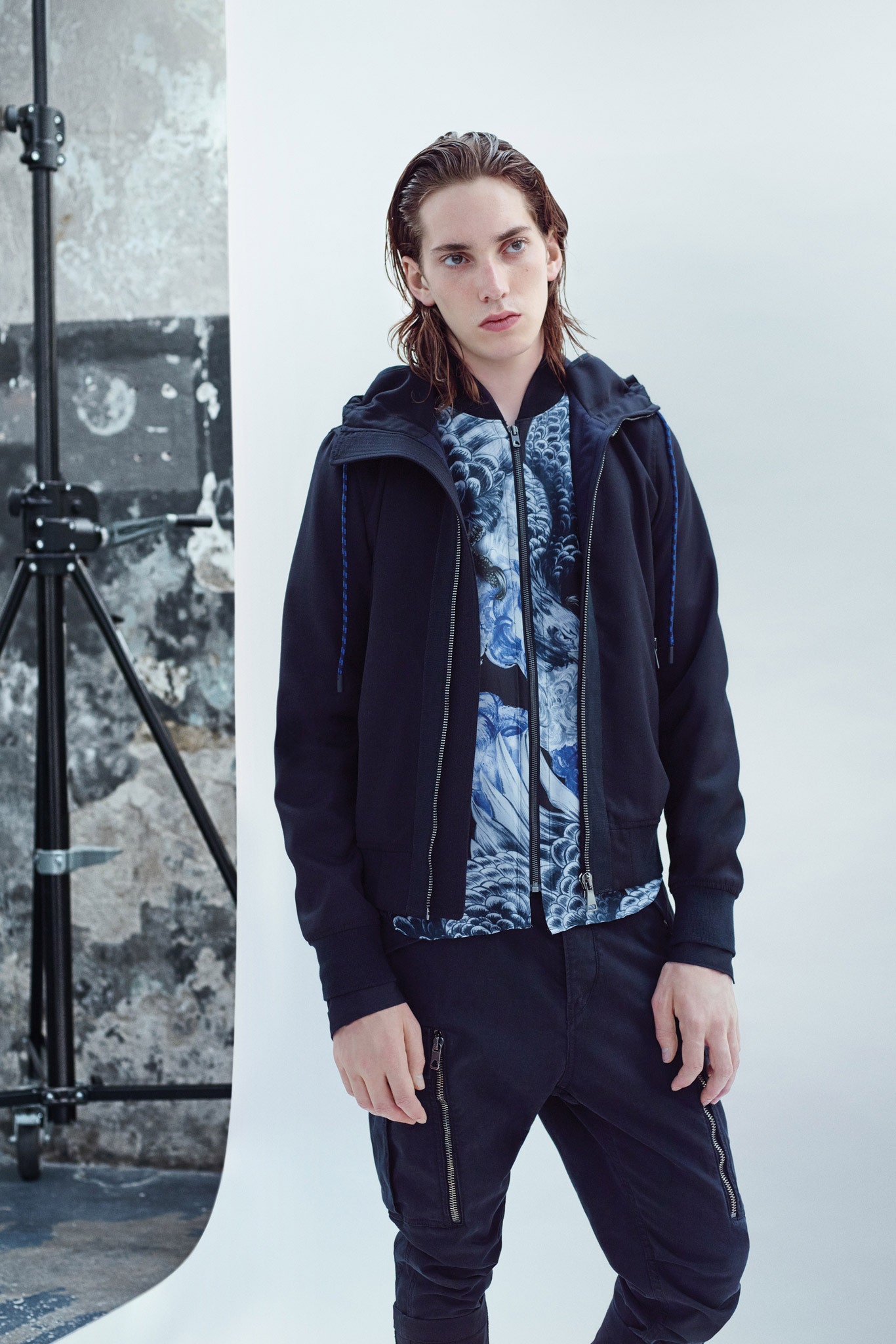 Diesel Black Gold Resort 16 Look 37