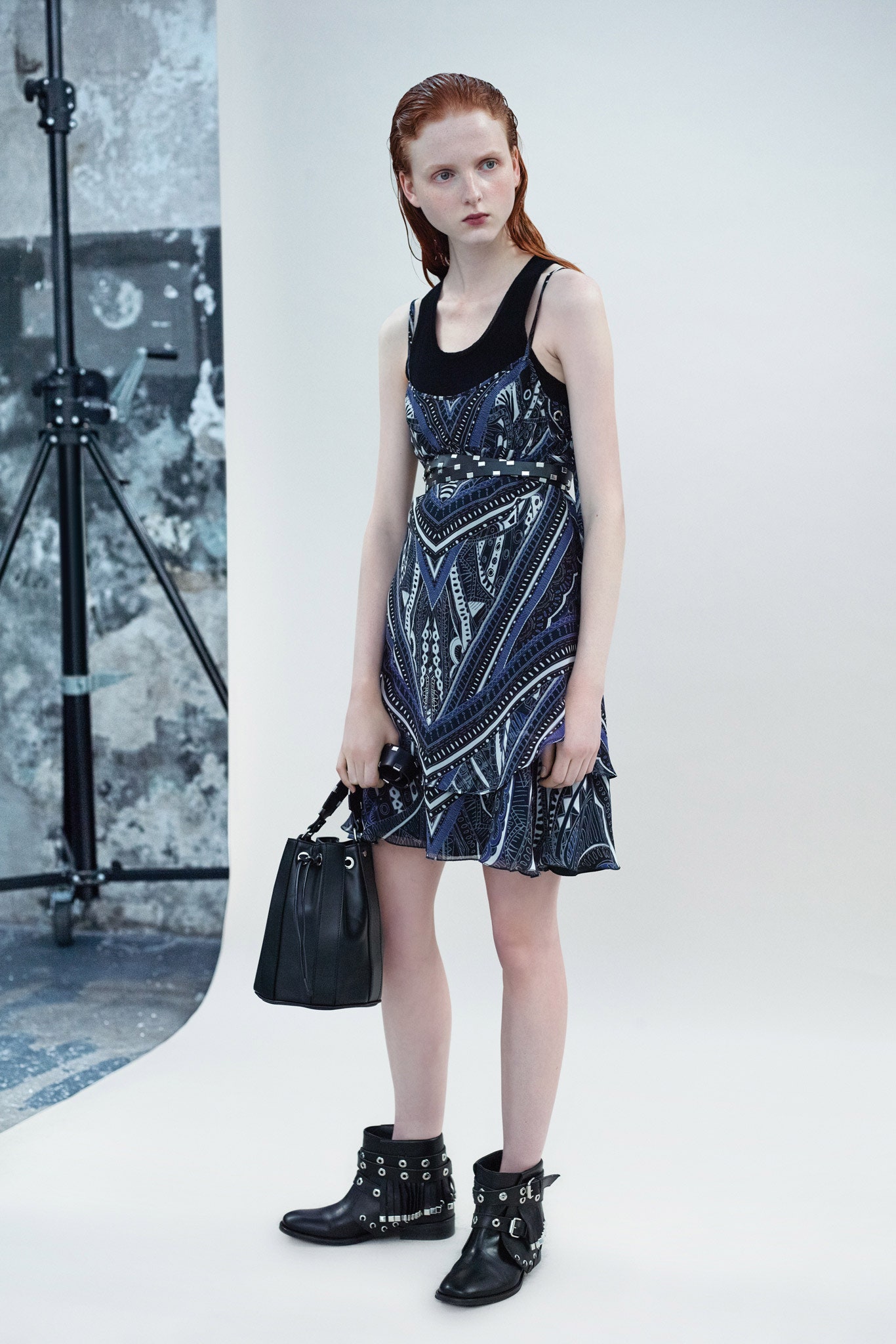 Diesel Black Gold Resort 16 Look 39
