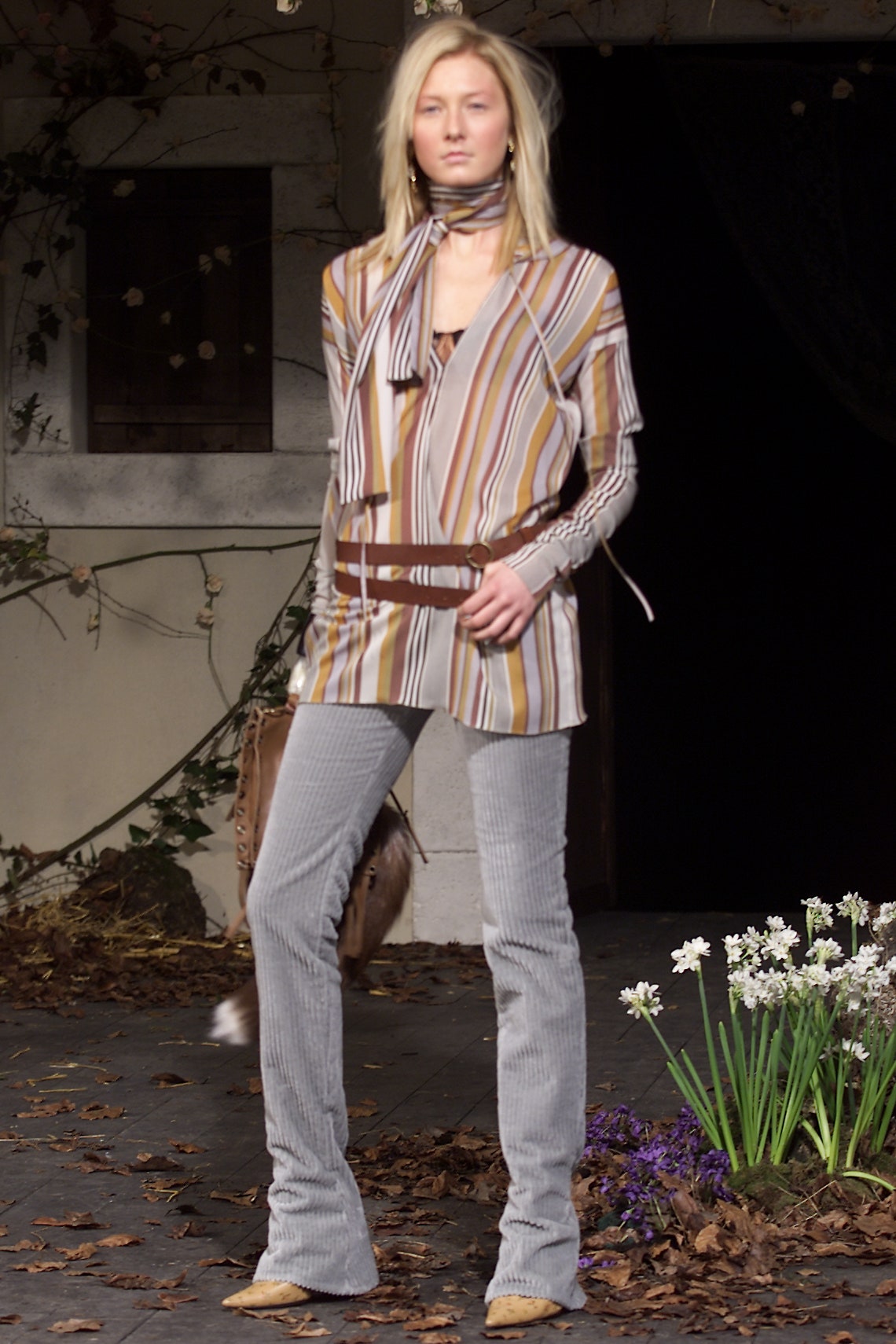 Dolce & Gabbana F/W 01 Look 3
