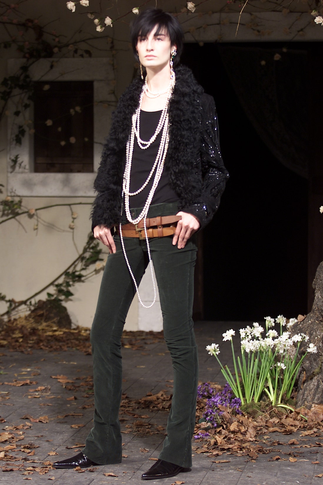 Dolce & Gabbana F/W 01 Look 49