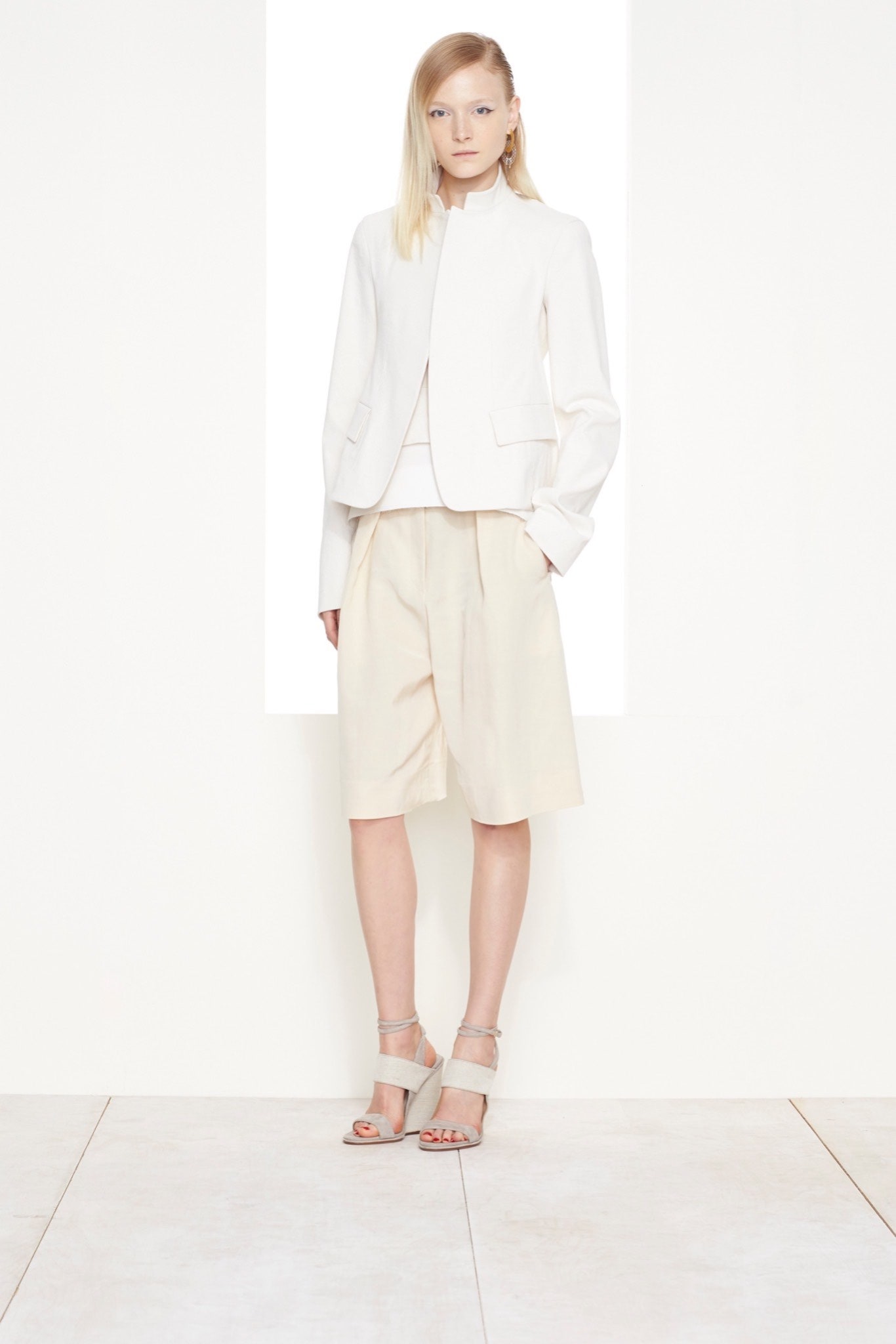 Donna Karan Resort 16 Look 4