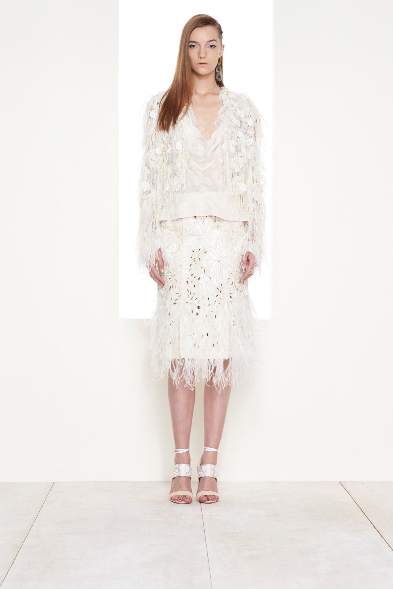 Donna Karan Resort 16 Look 25