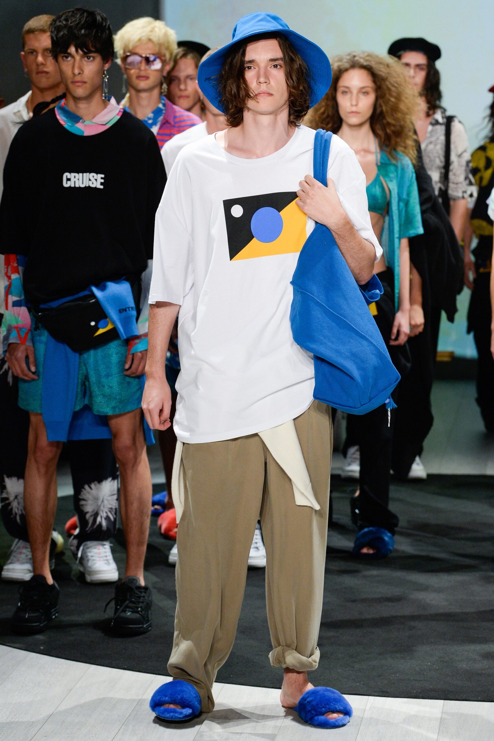 Double Rainbouu Australia Resort 18 Look 20