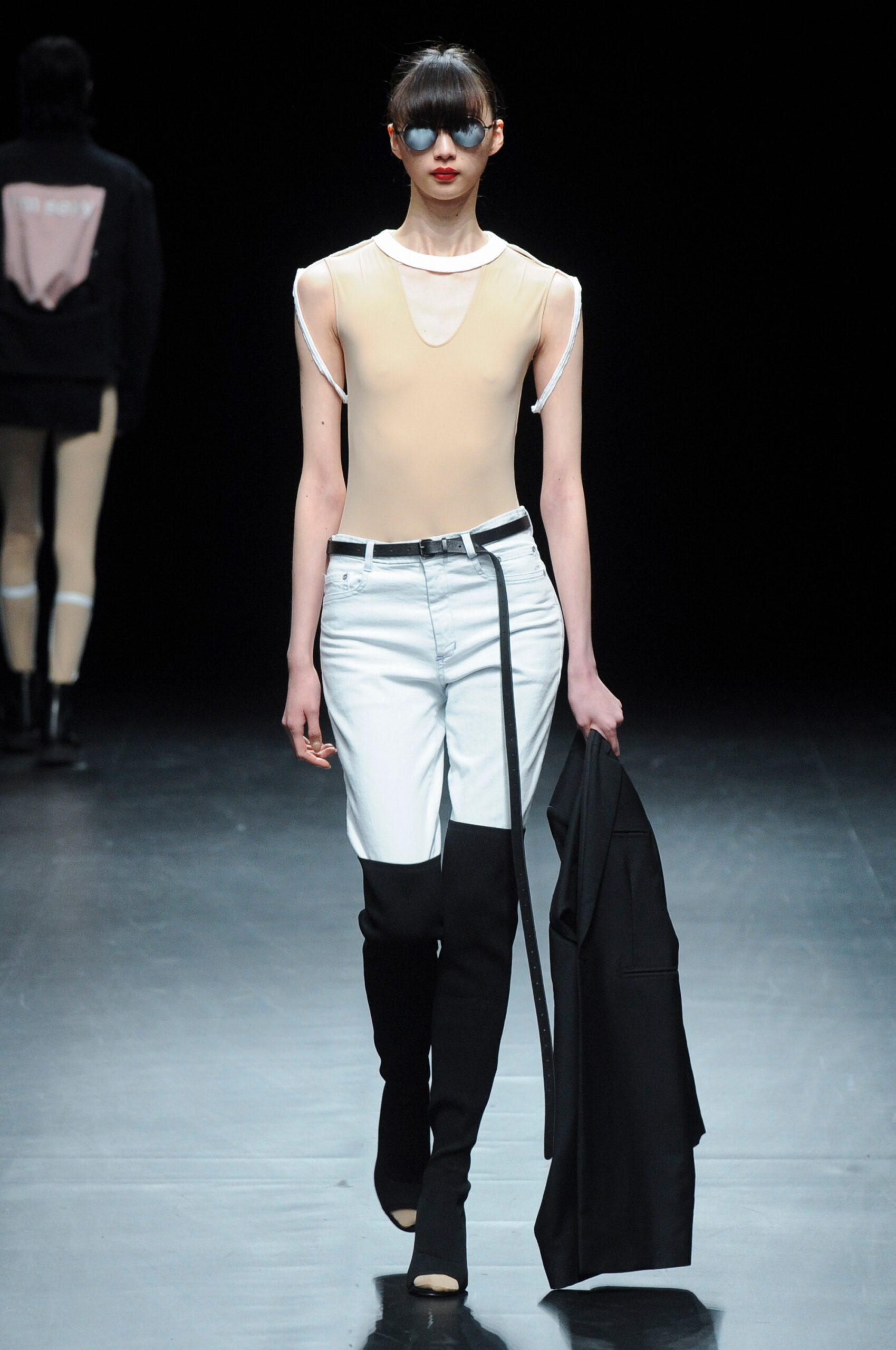 DressedUndressed Tokyo F/W 18 Look 7