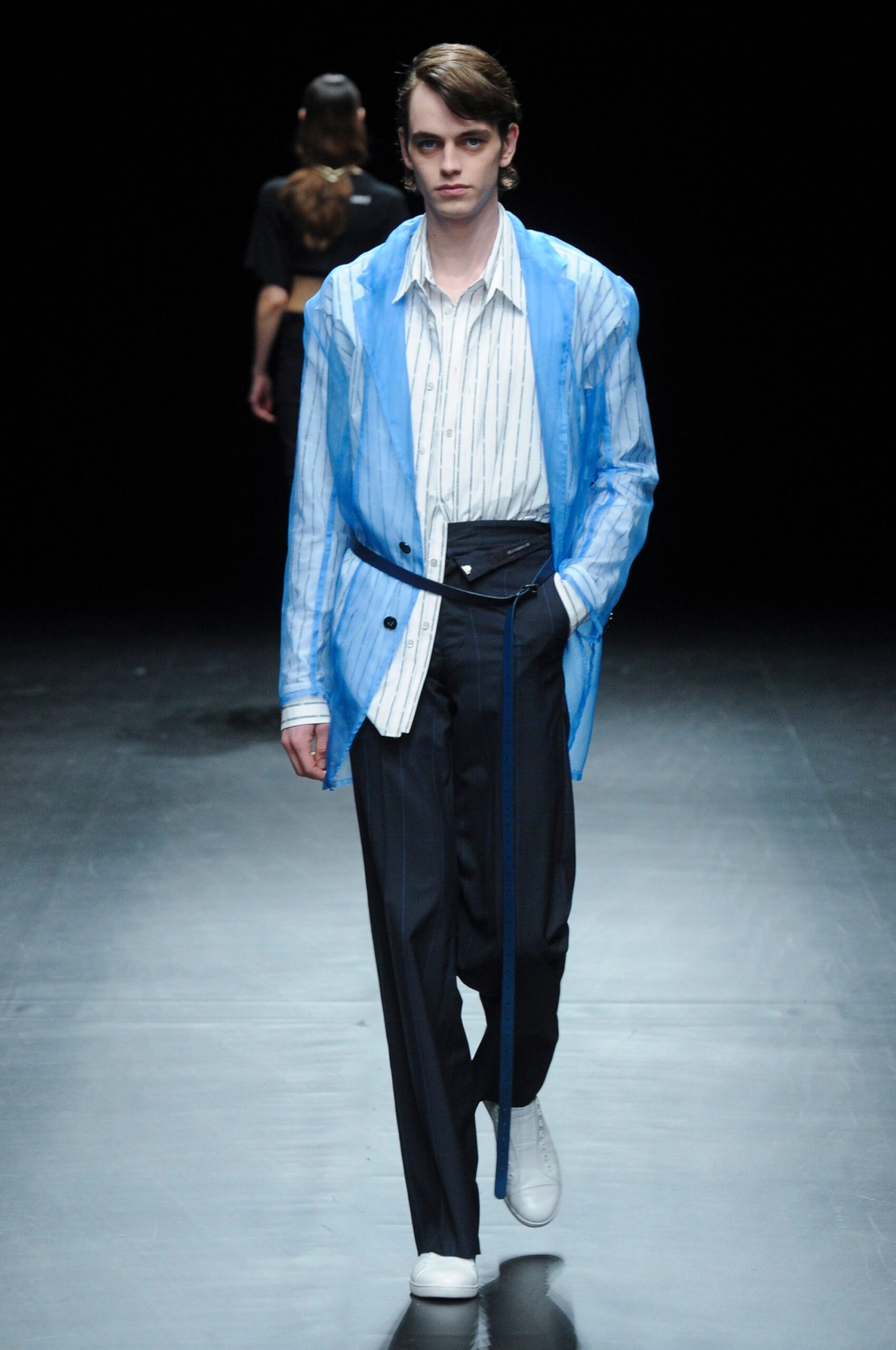 DressedUndressed Tokyo F/W 18 Look 16