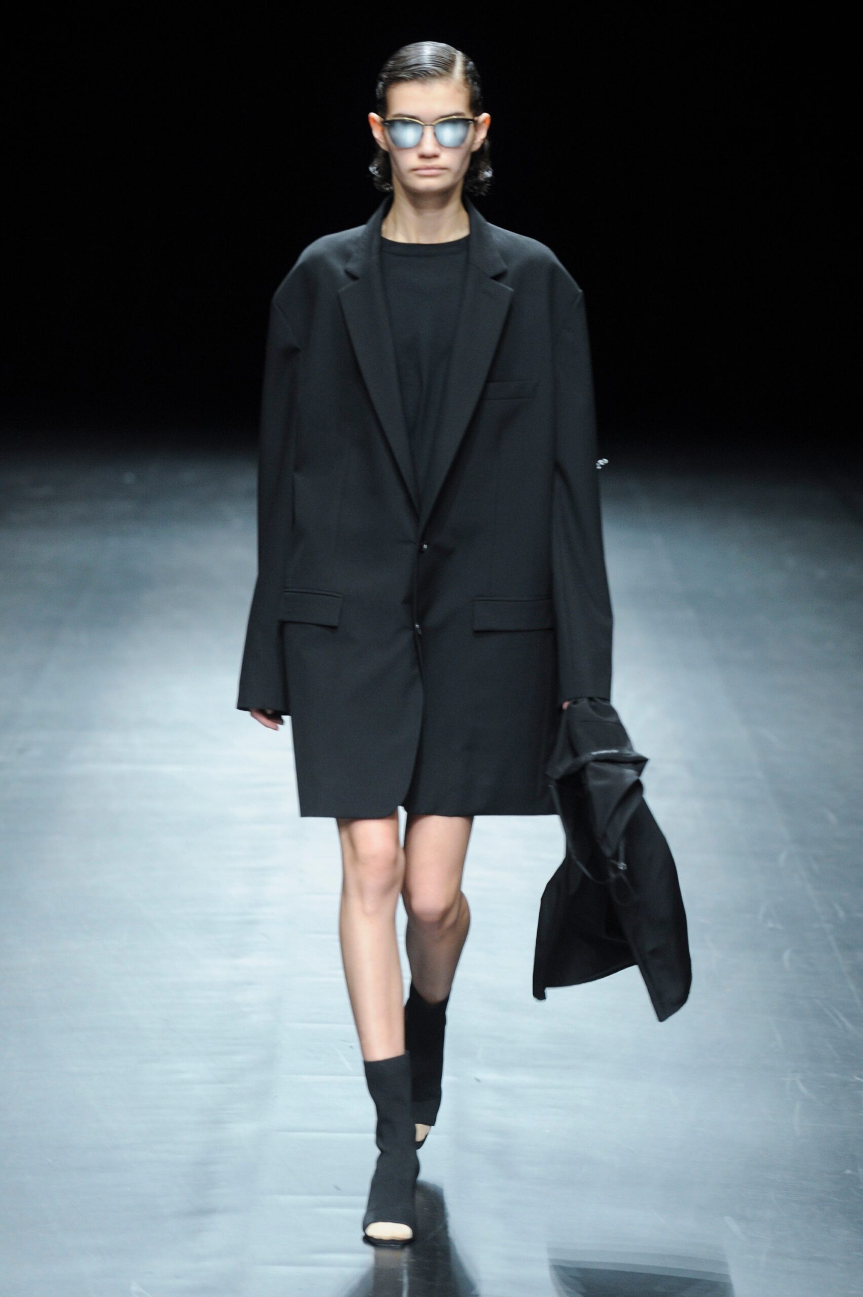 DressedUndressed Tokyo F/W 18 Look 21