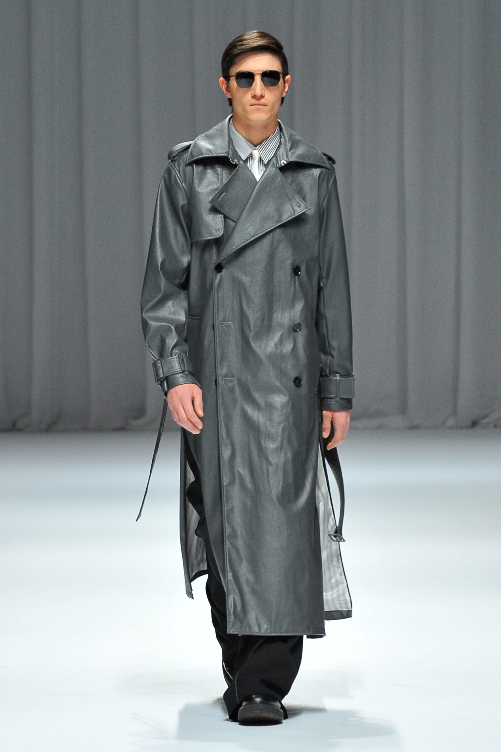 DressedUndressed Tokyo F/W 17 Look 12