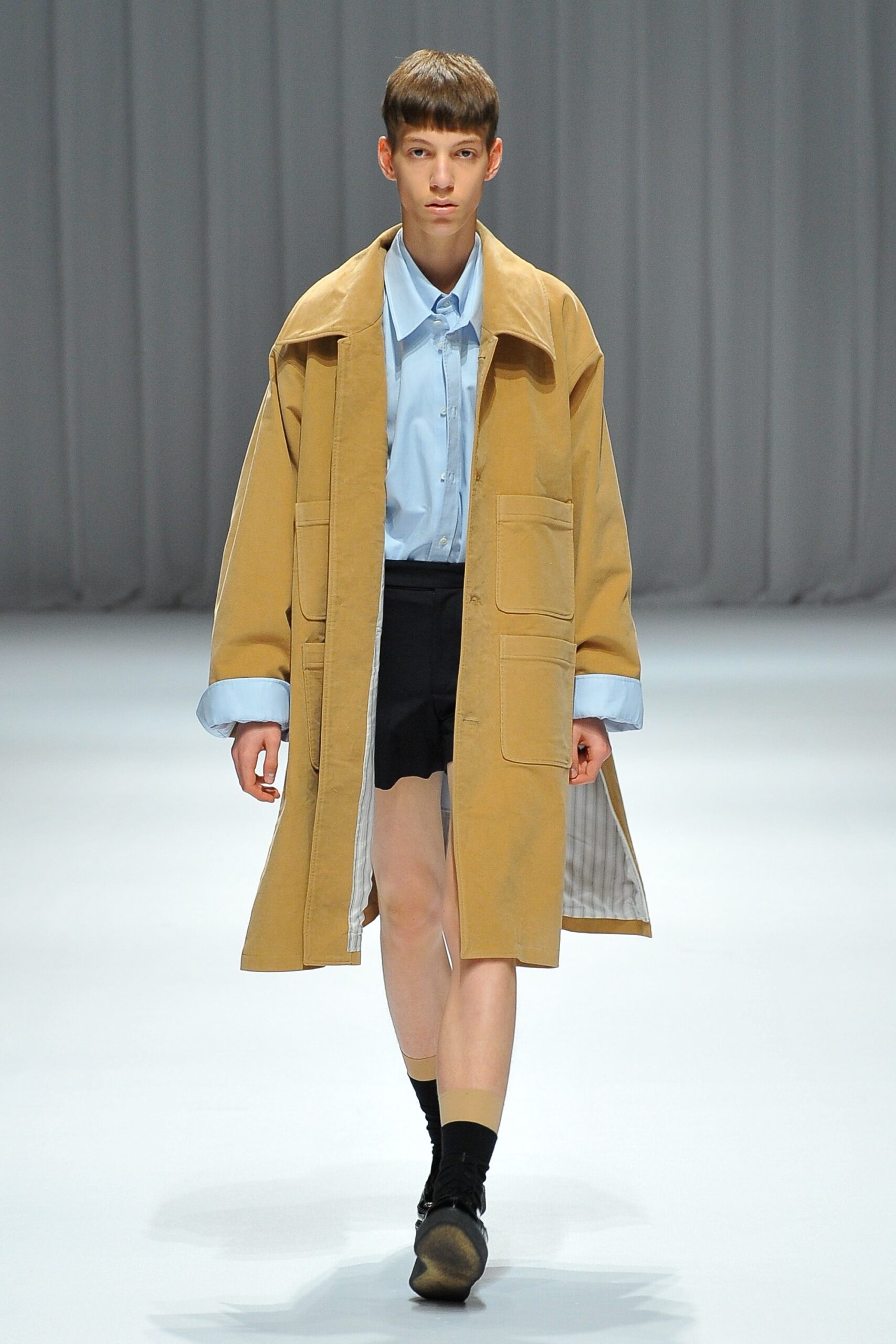 DressedUndressed Tokyo F/W 17 Look 18