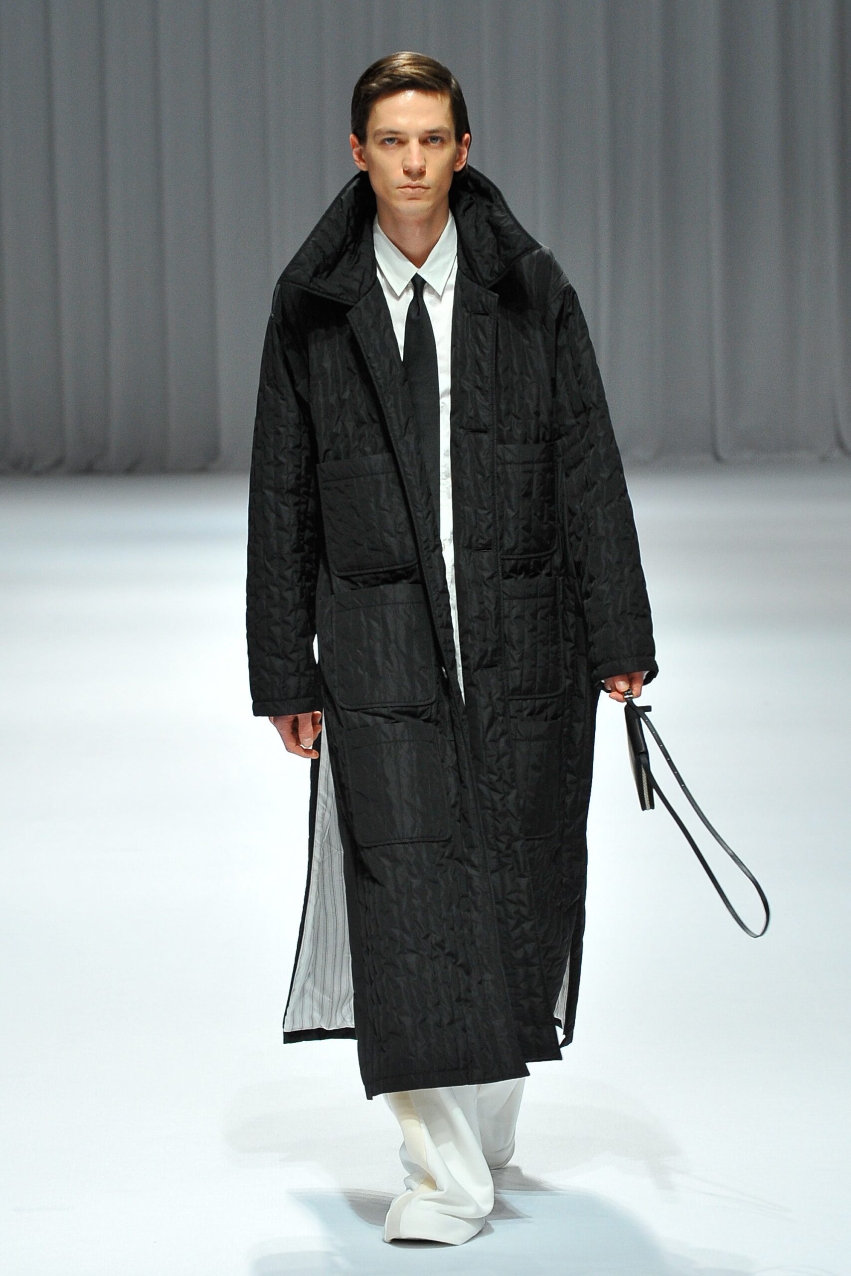 DressedUndressed Tokyo F/W 17 Look 21