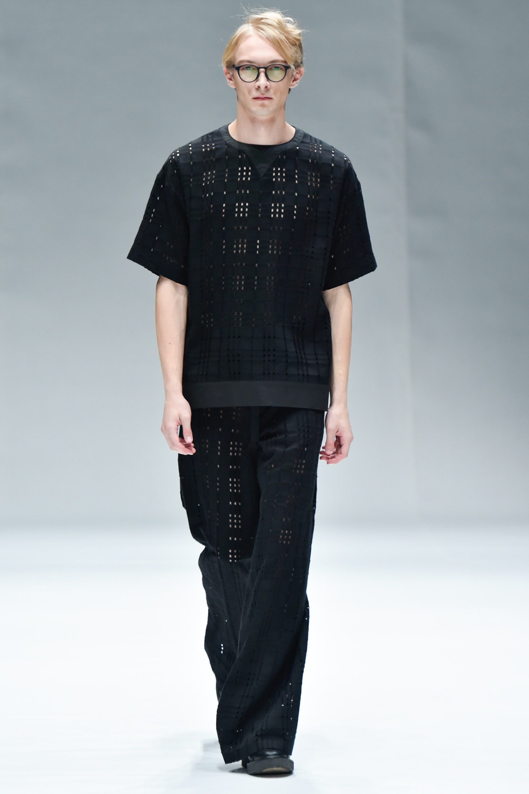 DressedUndressed Tokyo S/S 16 Look 18