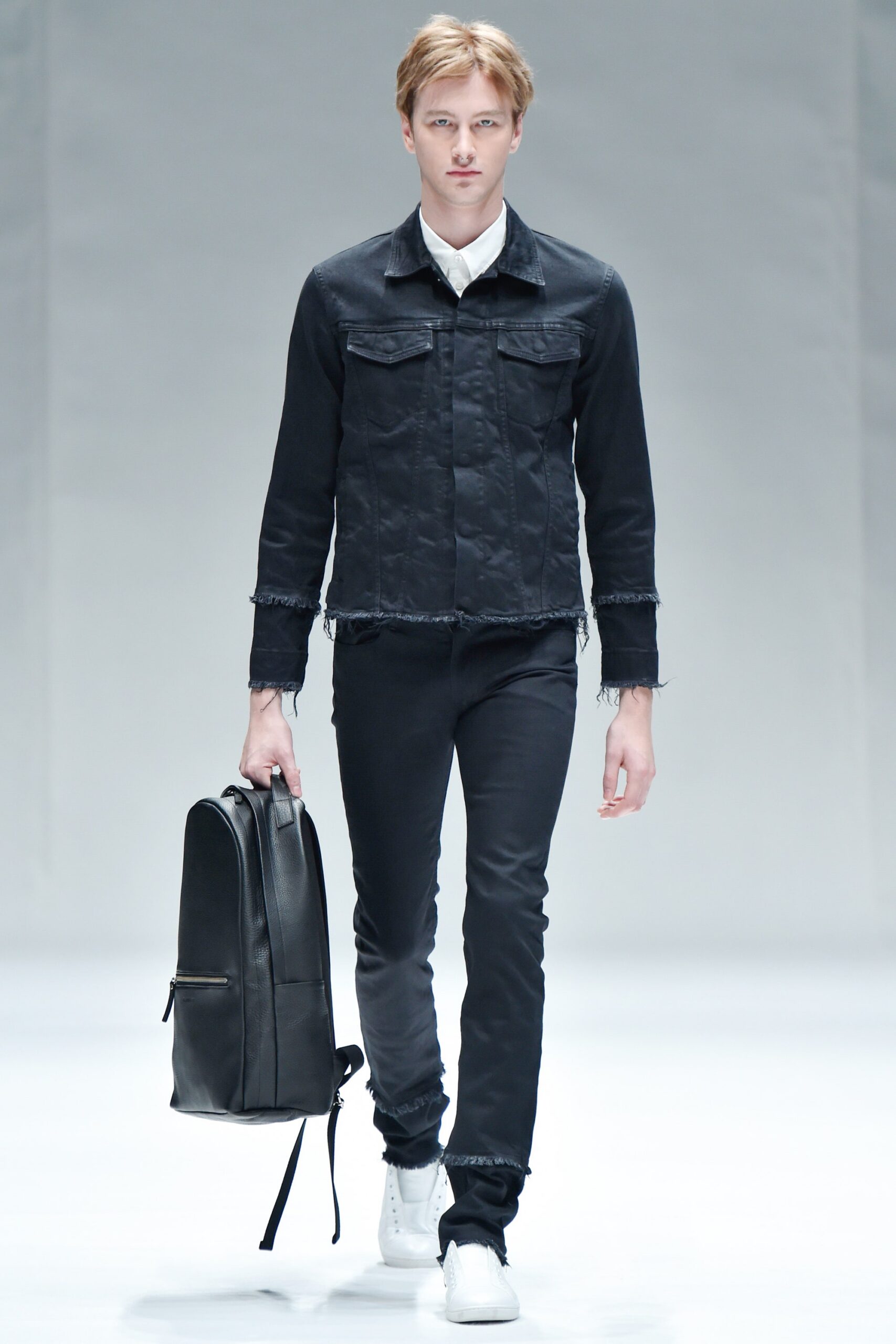 DressedUndressed Tokyo S/S 16 Look 21