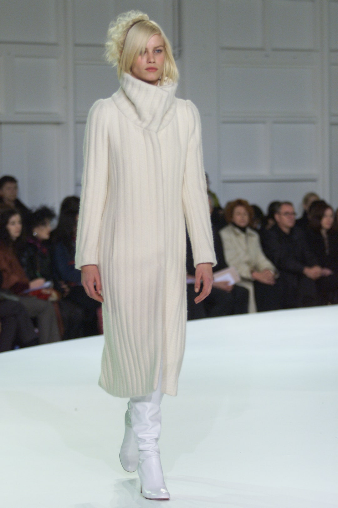 Dries Van Noten F/W 01 Look 2