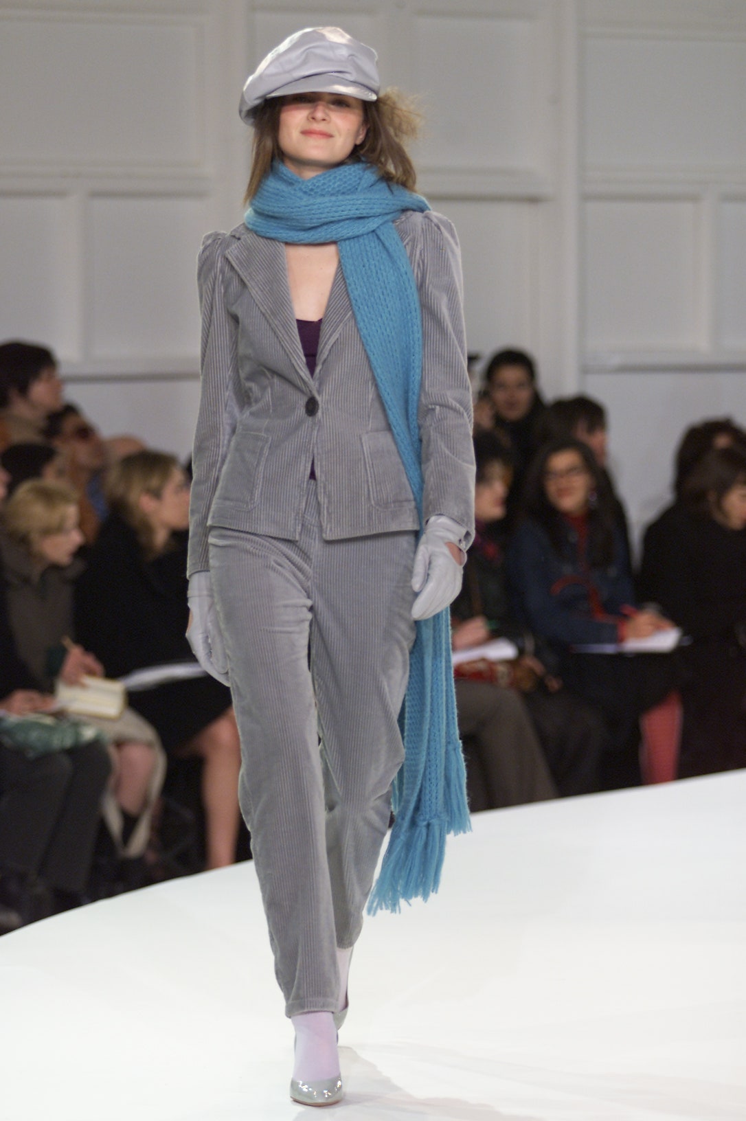 Dries Van Noten F/W 01 Look 34