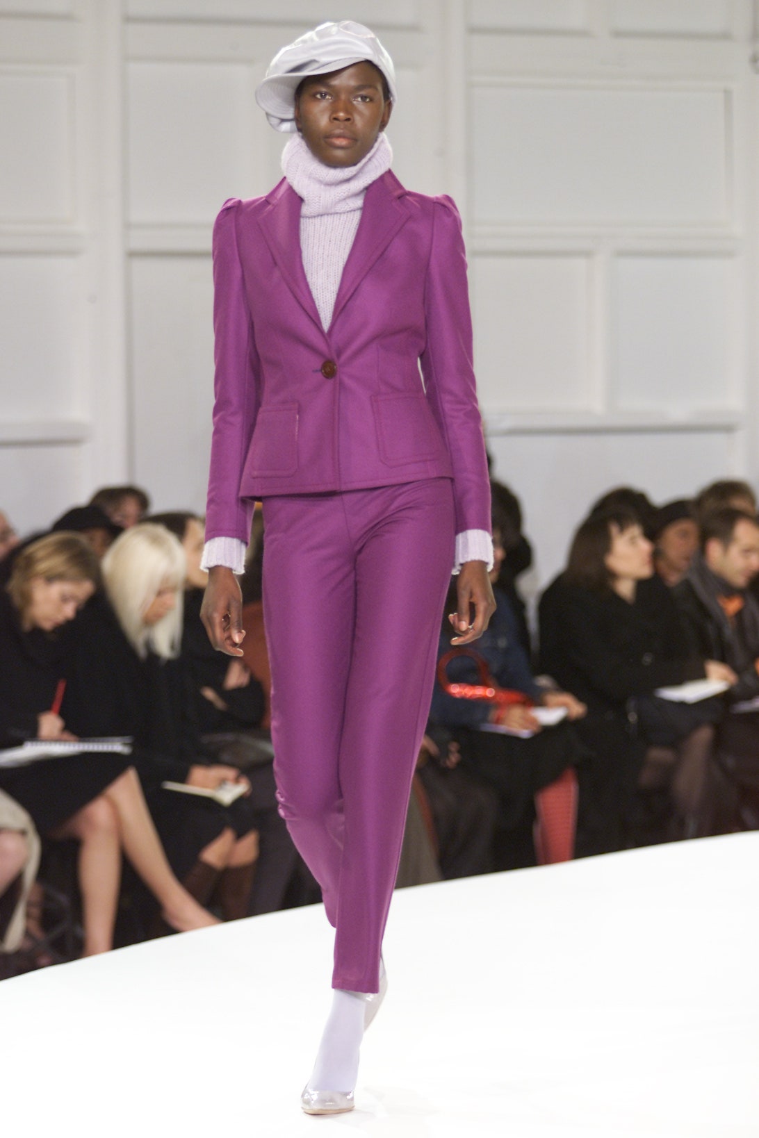 Dries Van Noten F/W 01 Look 43