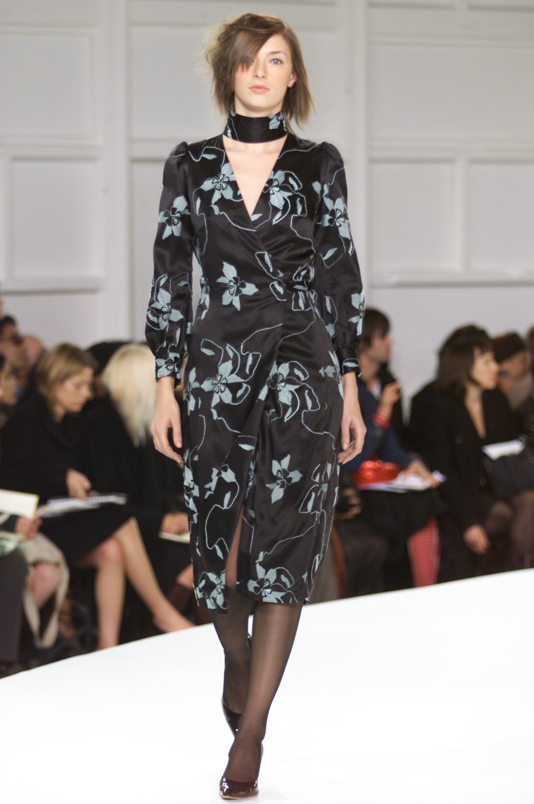 Dries Van Noten F/W 01 Look 58