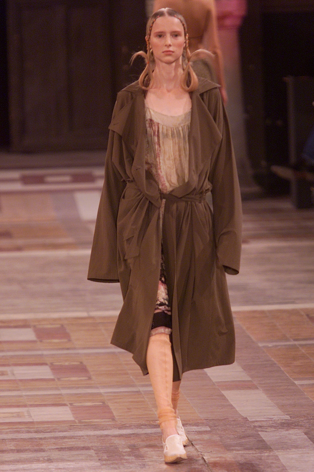 Dries Van Noten S/S 02 Look 64
