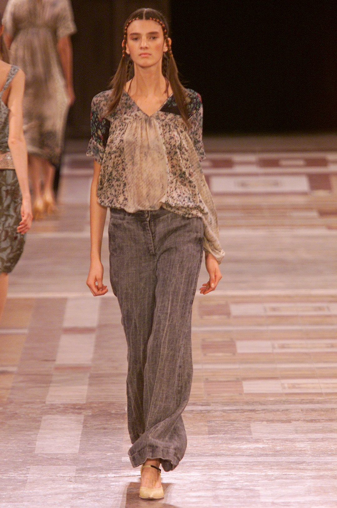 Dries Van Noten S/S 02 Look 77