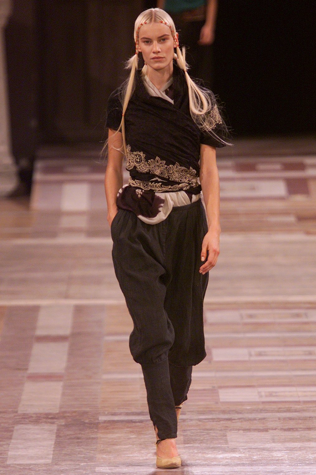 Dries Van Noten S/S 02 Look 85