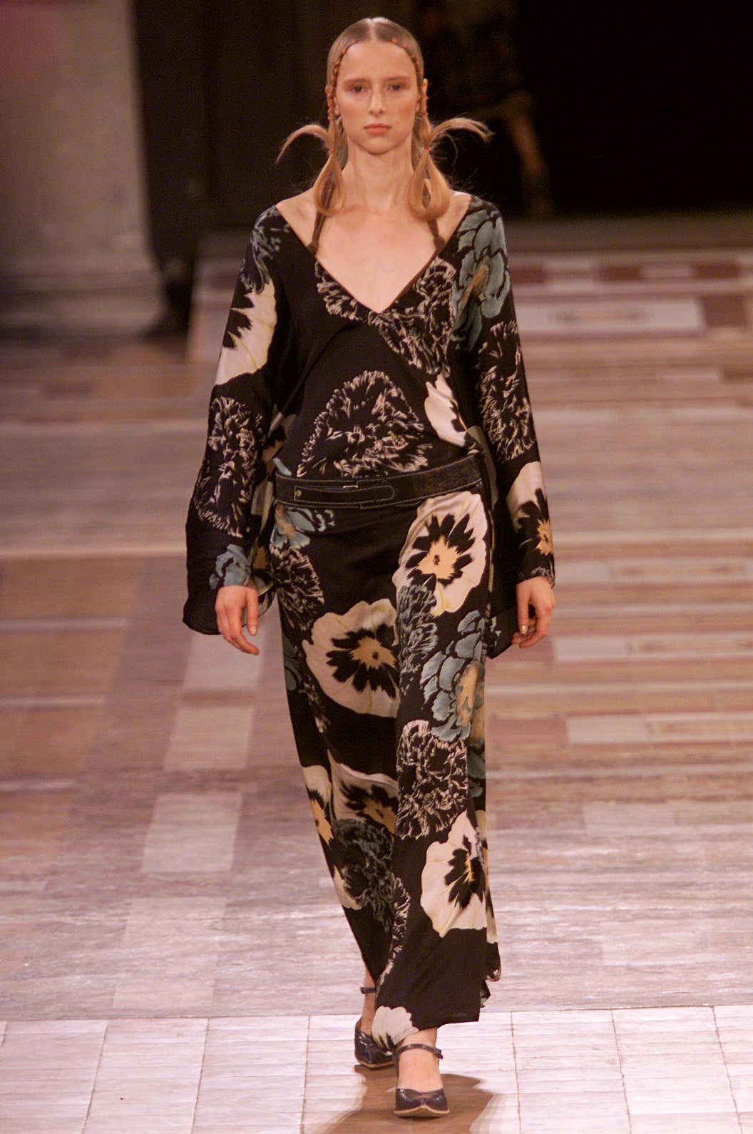 Dries Van Noten S/S 02 Look 91