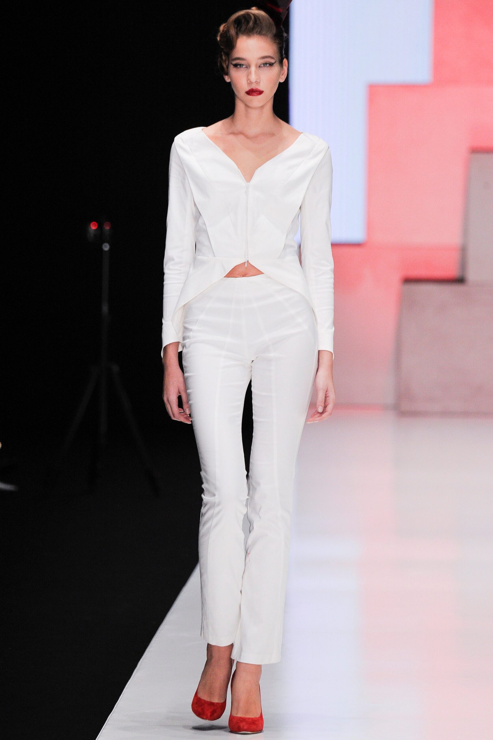 Dimaneu Russia S/S 16 Look 5