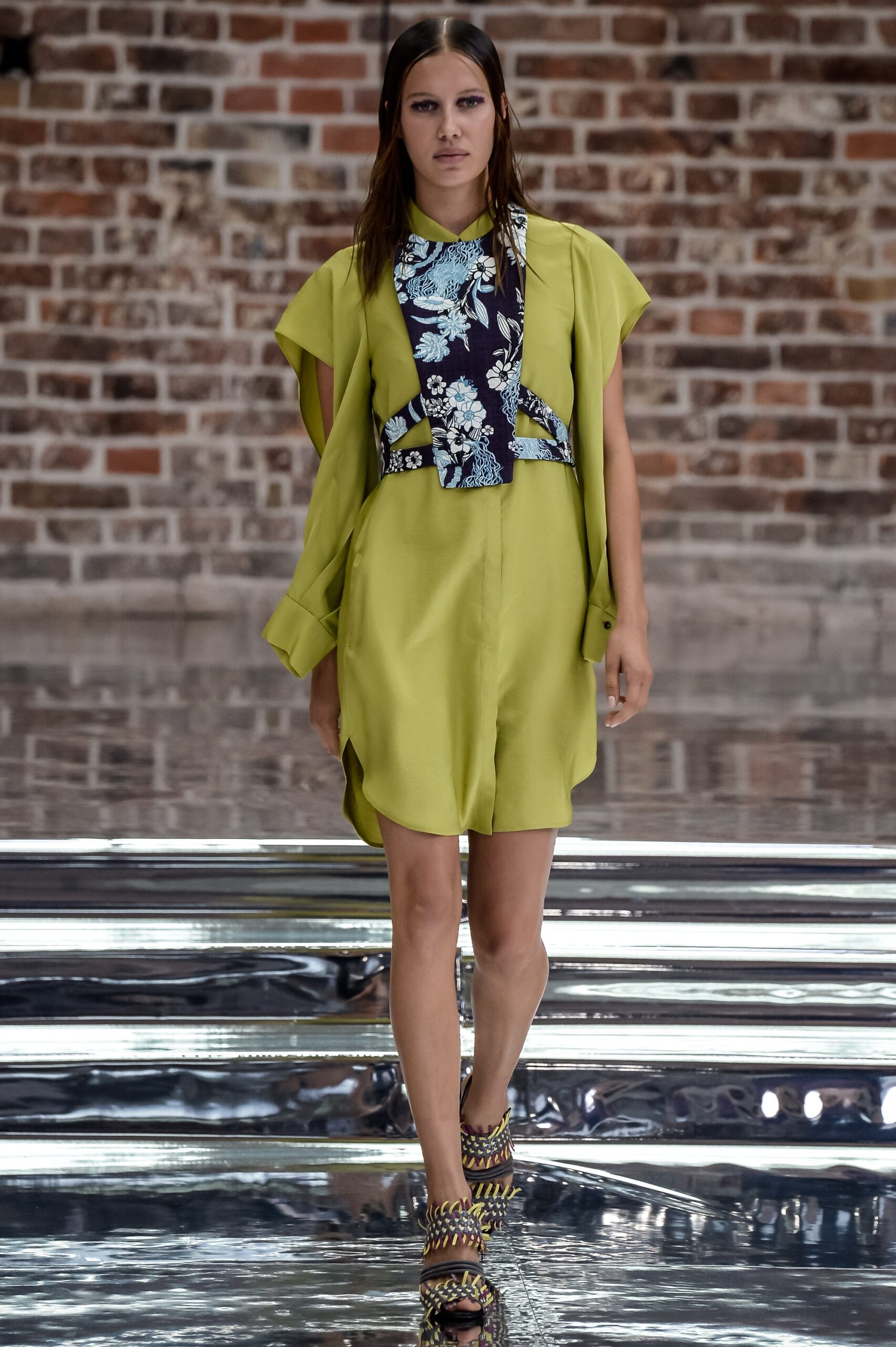 Dorothee Schumacher Berlin S/S 17 Look 17