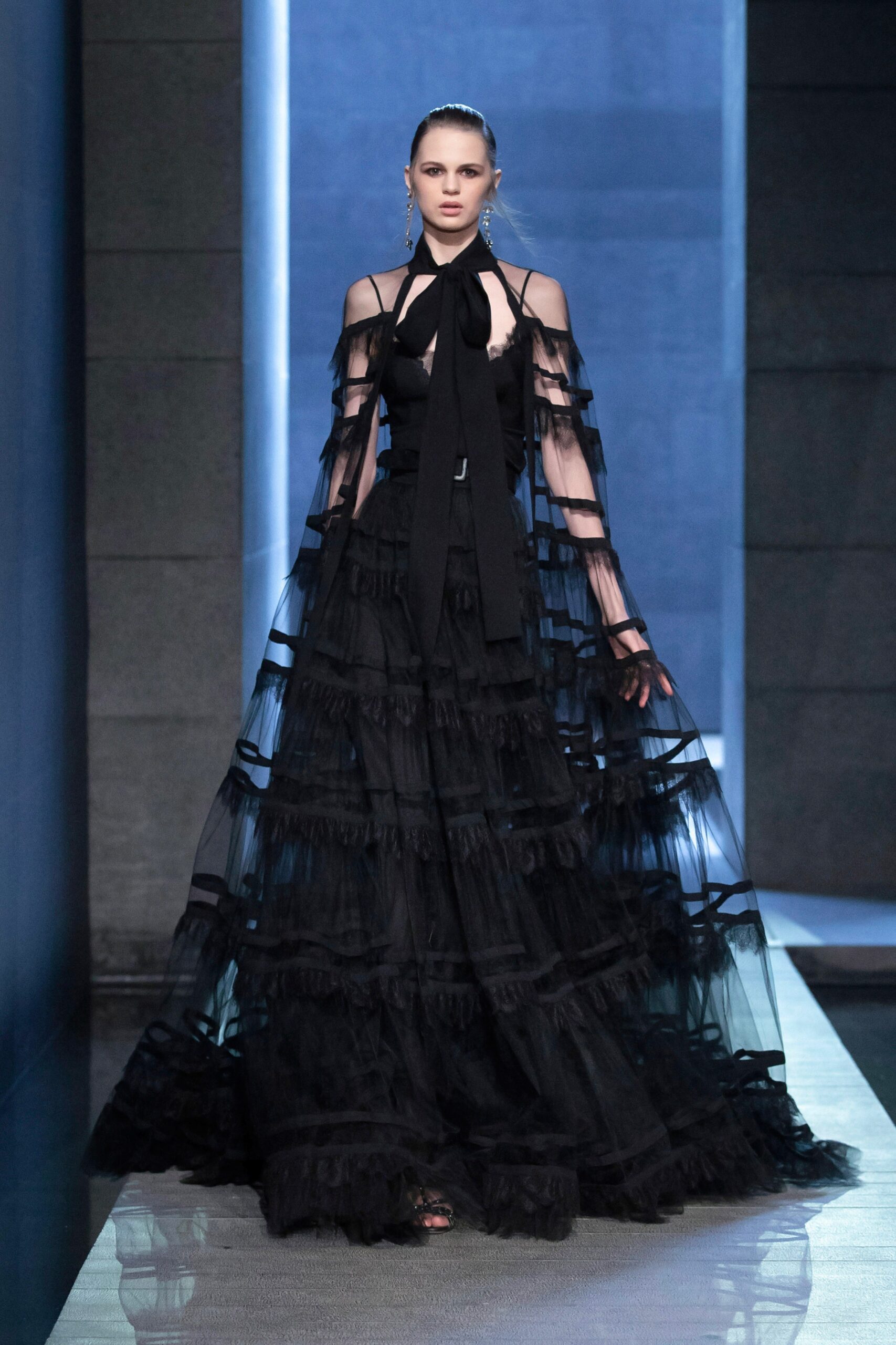 Elie Saab F/W 21 Look 1