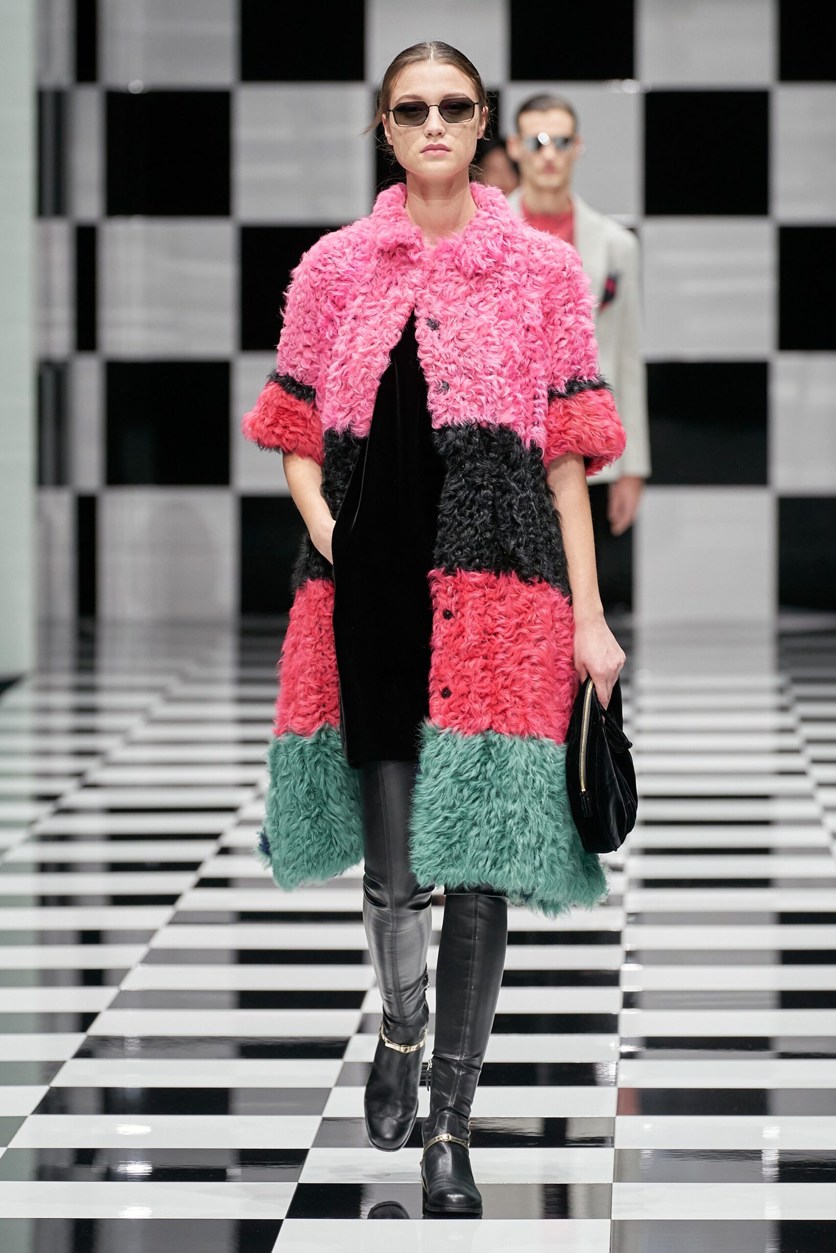 Emporio Armani F/W 22 Look 1