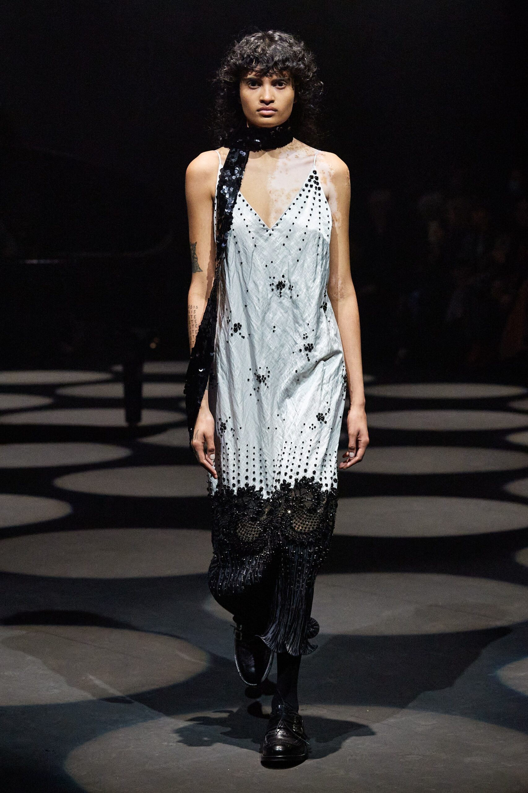 Erdem F/W 22 Look 2