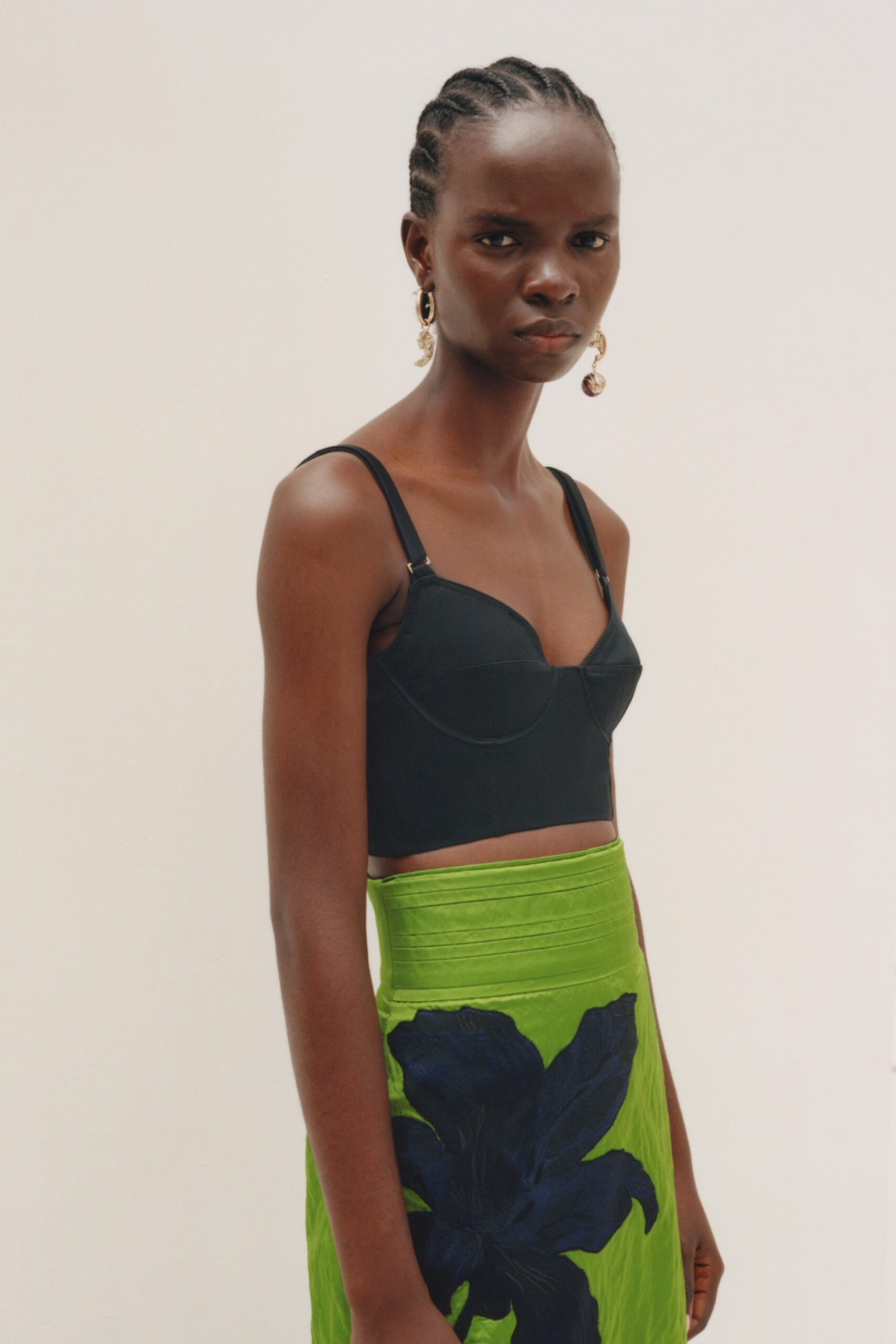 Erdem Resort 23 Look 2