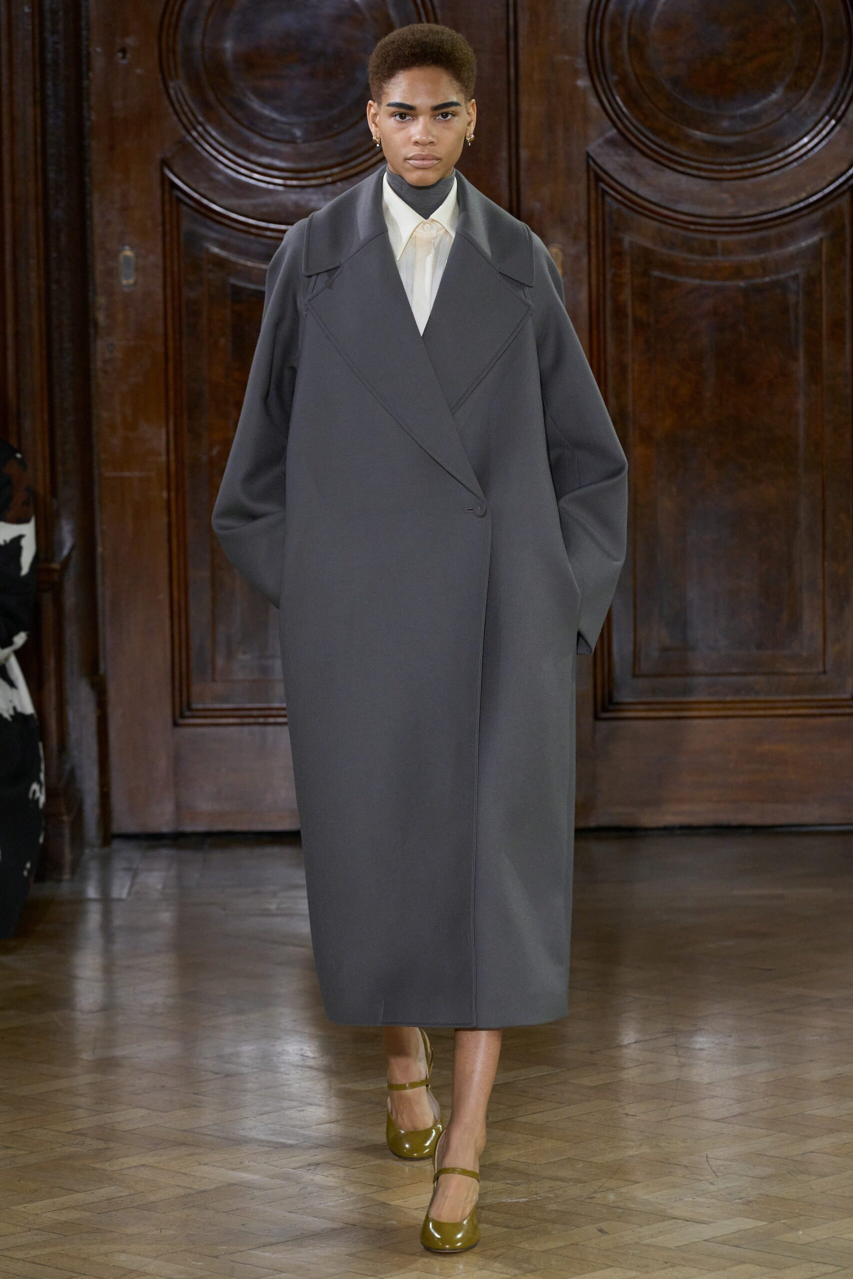 Emilia Wickstead F/W 23 Look 2