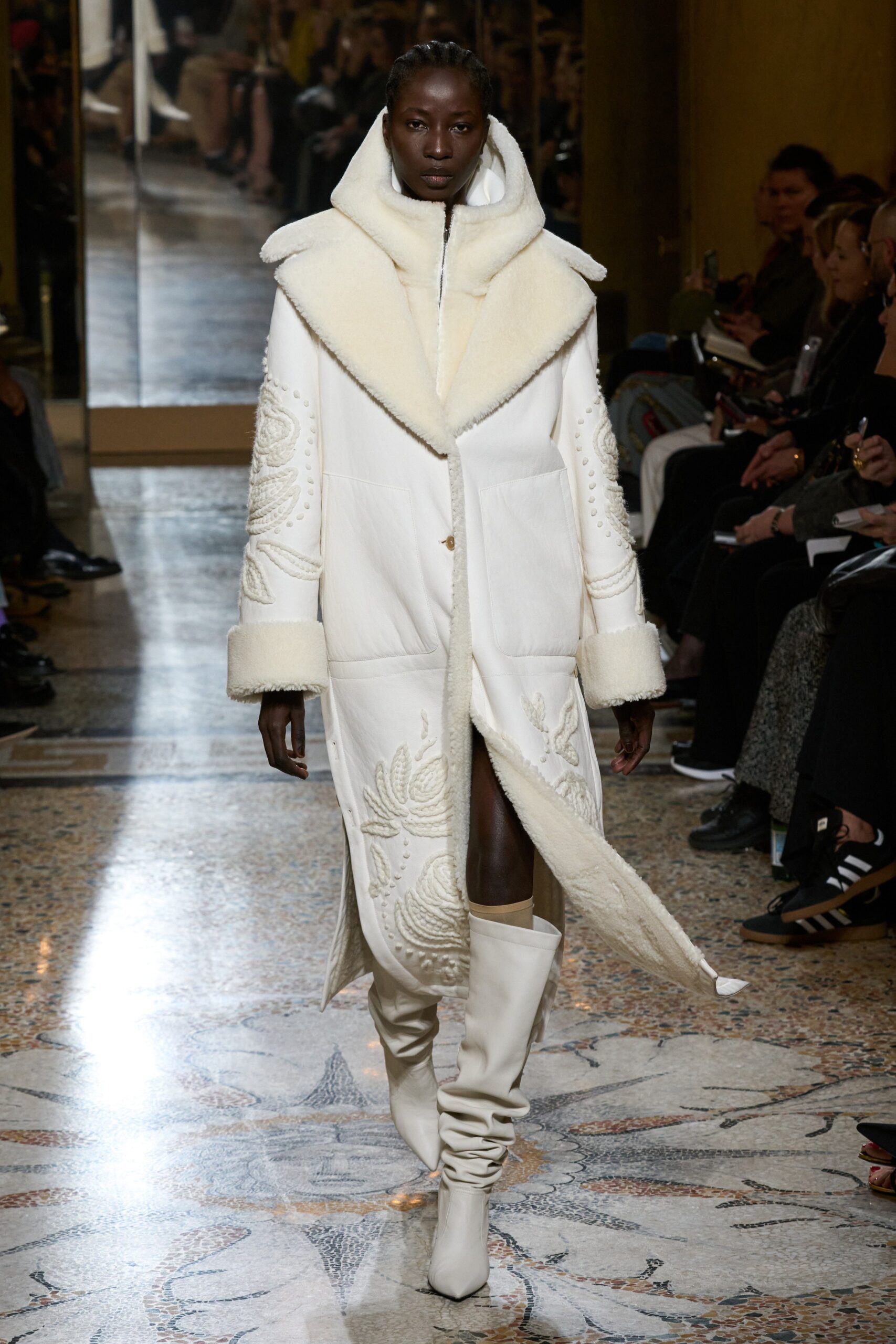Ermanno Scervino F/W 23 Look 2