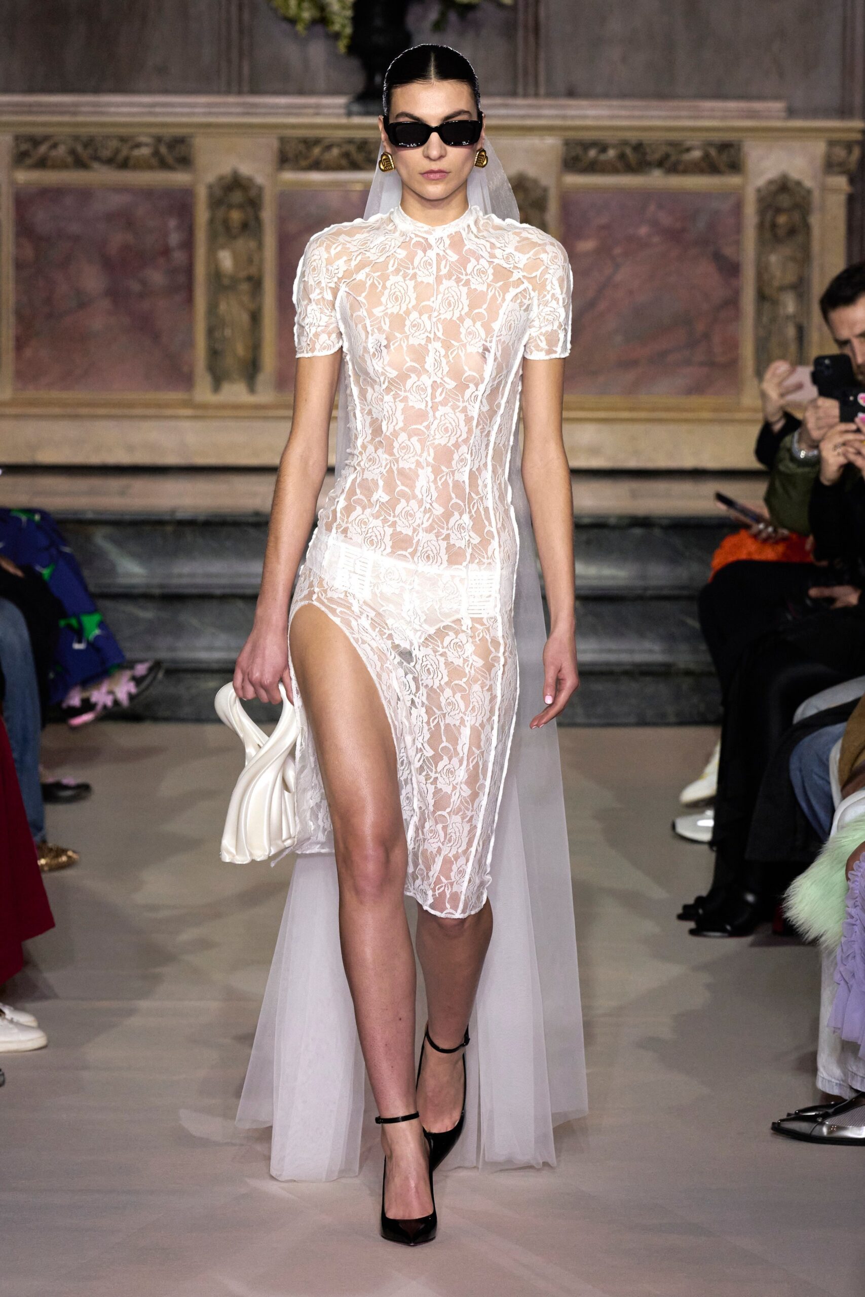 Ester Manas F/W 23 Look 2
