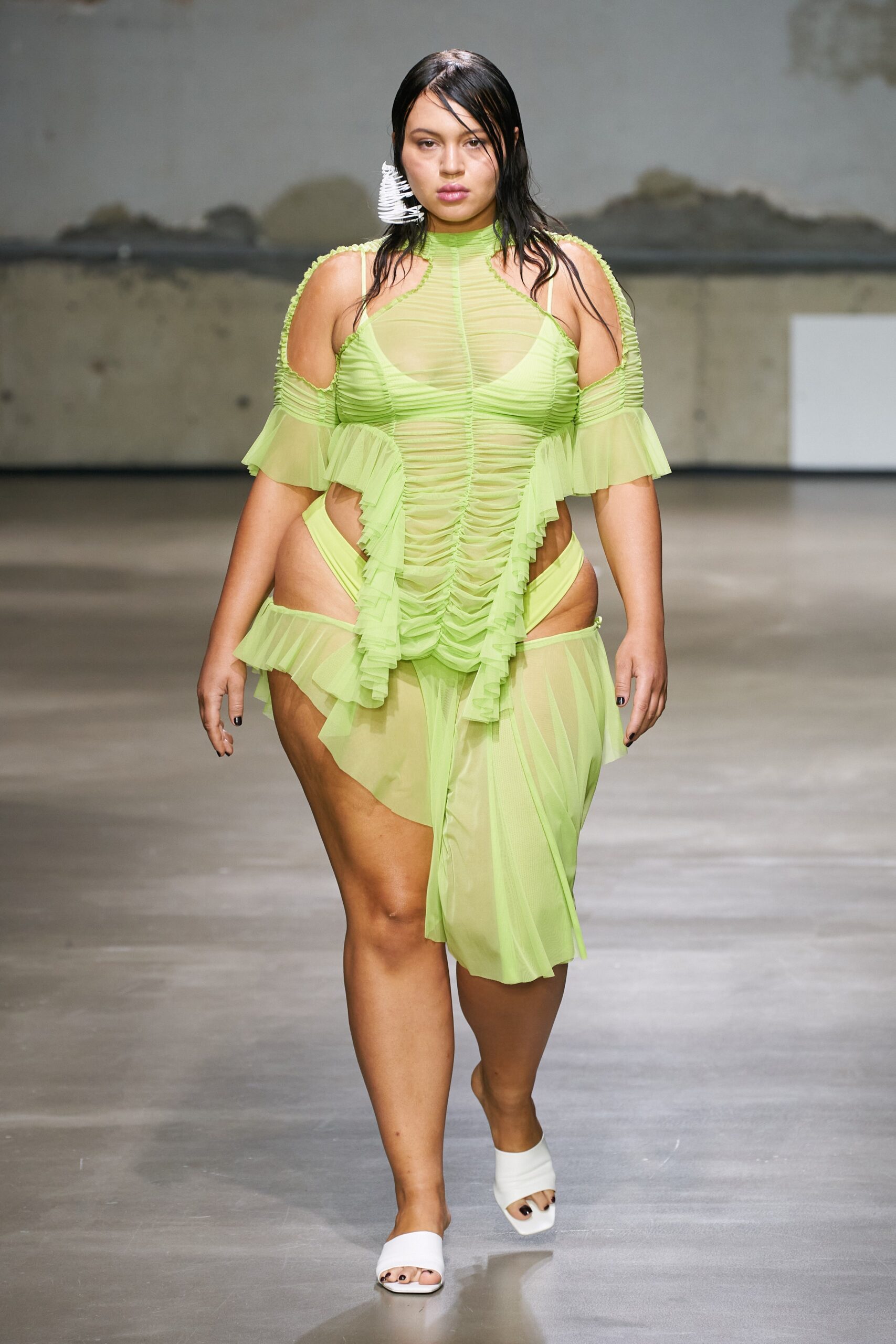 Ester Manas S/S 23 Look 2