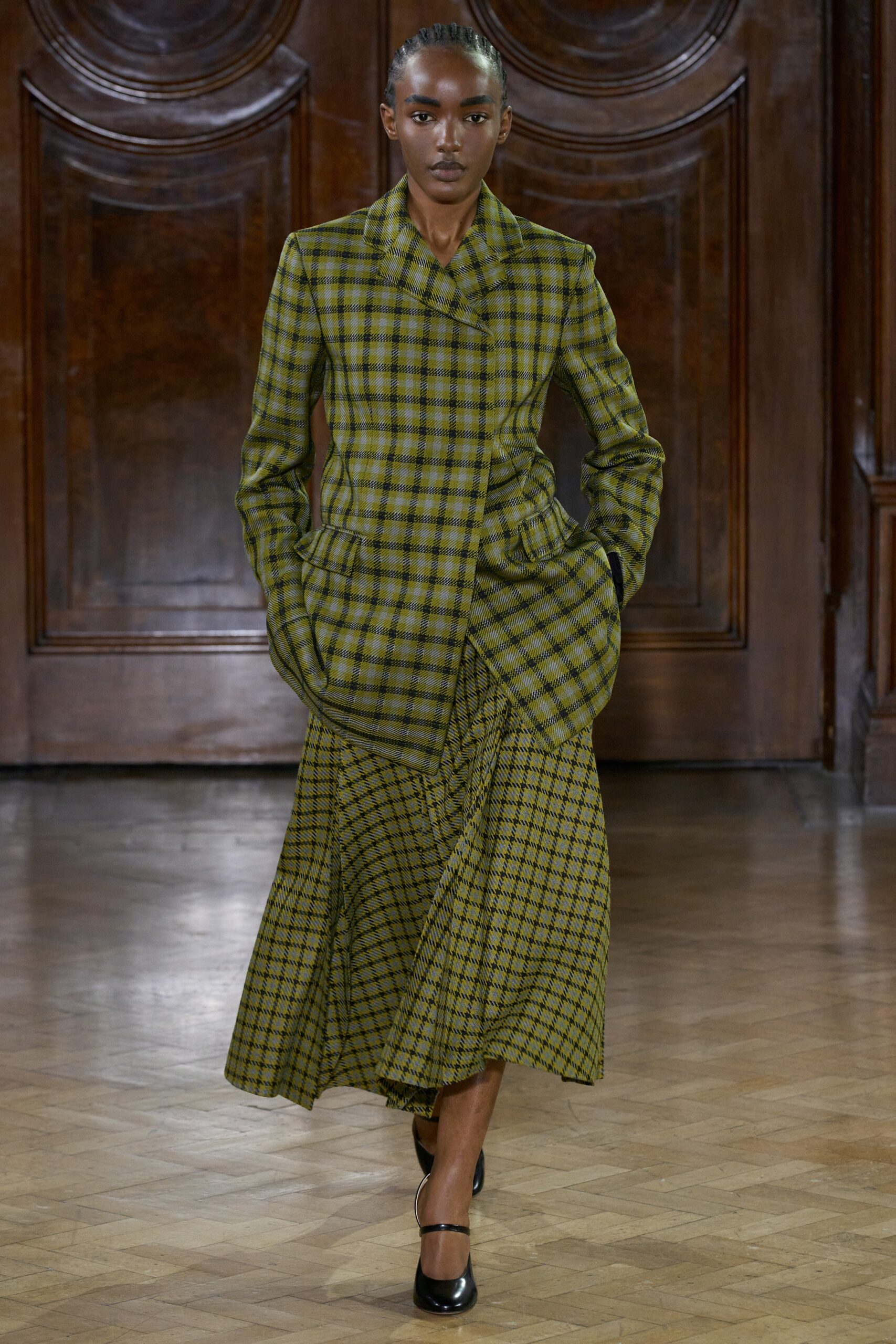 Emilia Wickstead F/W 23 Look 3