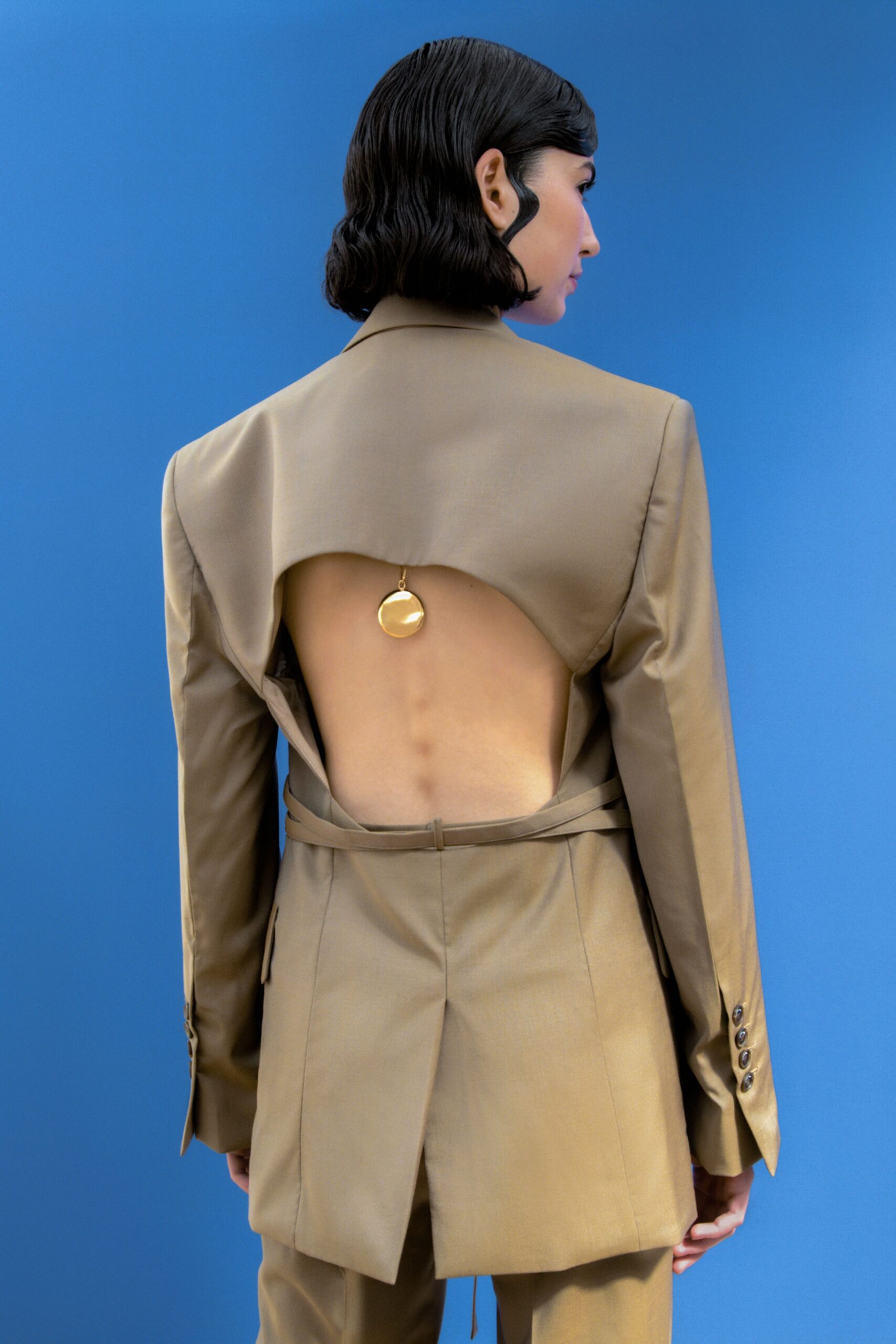 Eudon Choi Resort 23 Look 3