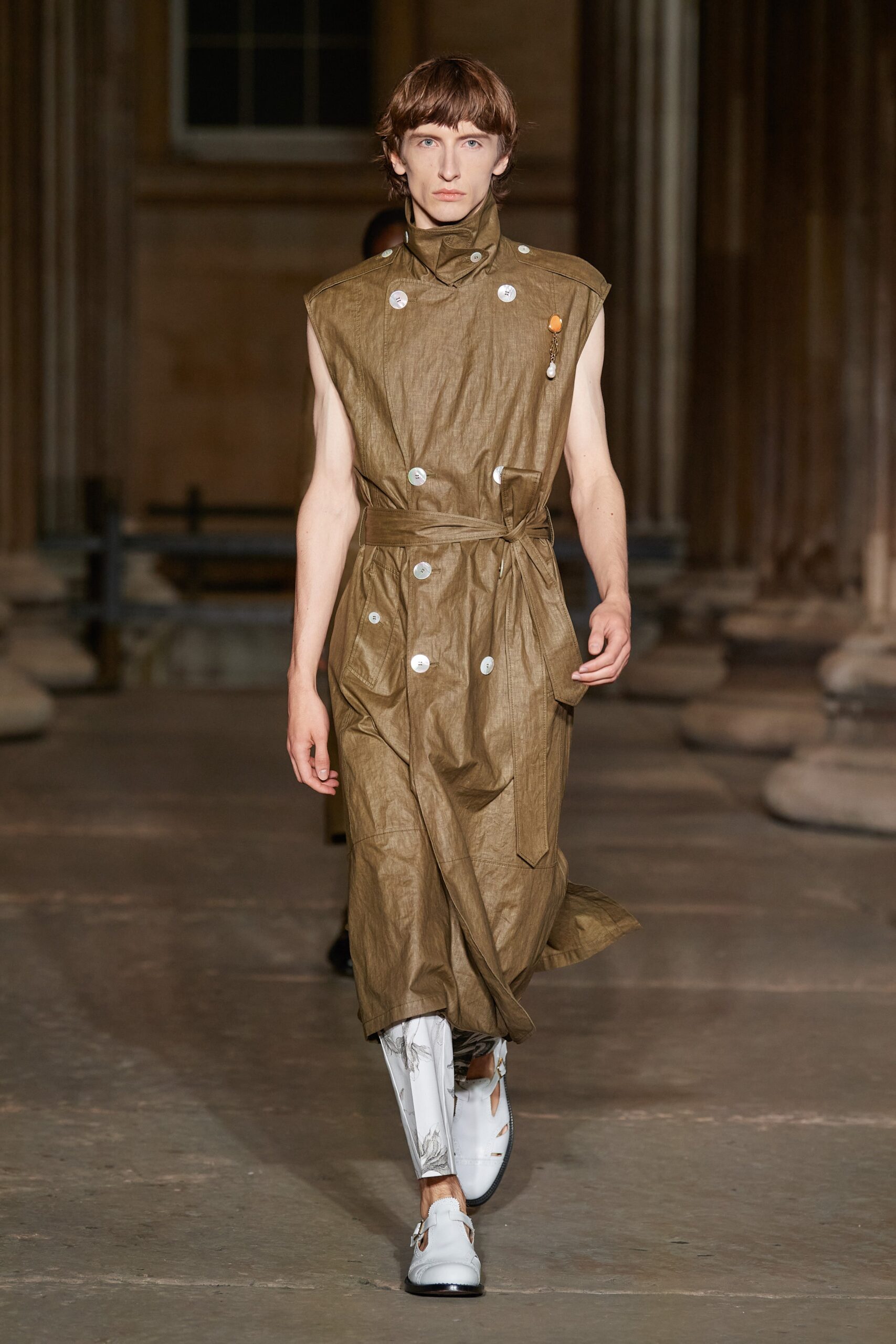 Erdem S/S 22 Look 4