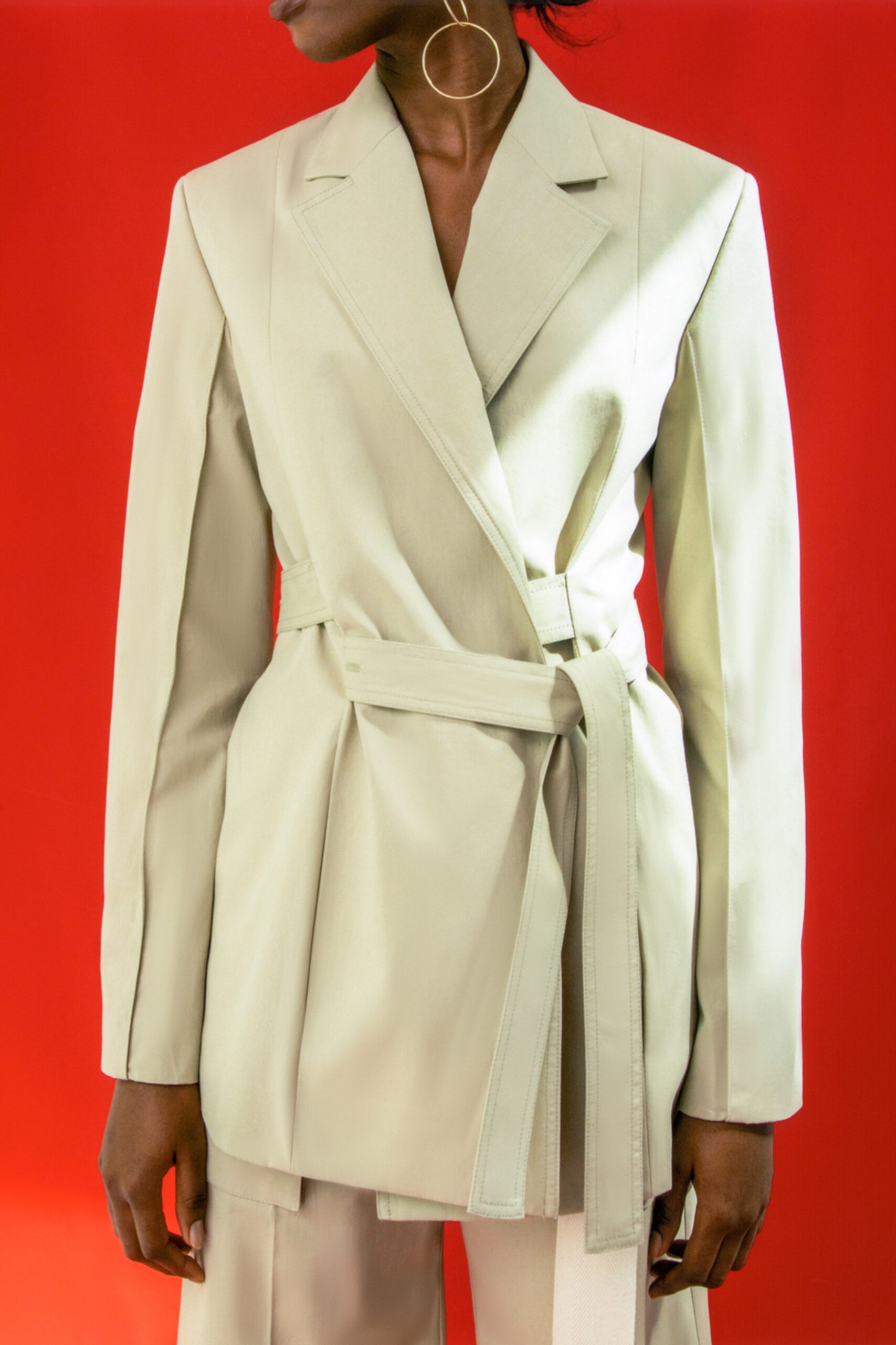 Eudon Choi Resort 22 Look 4