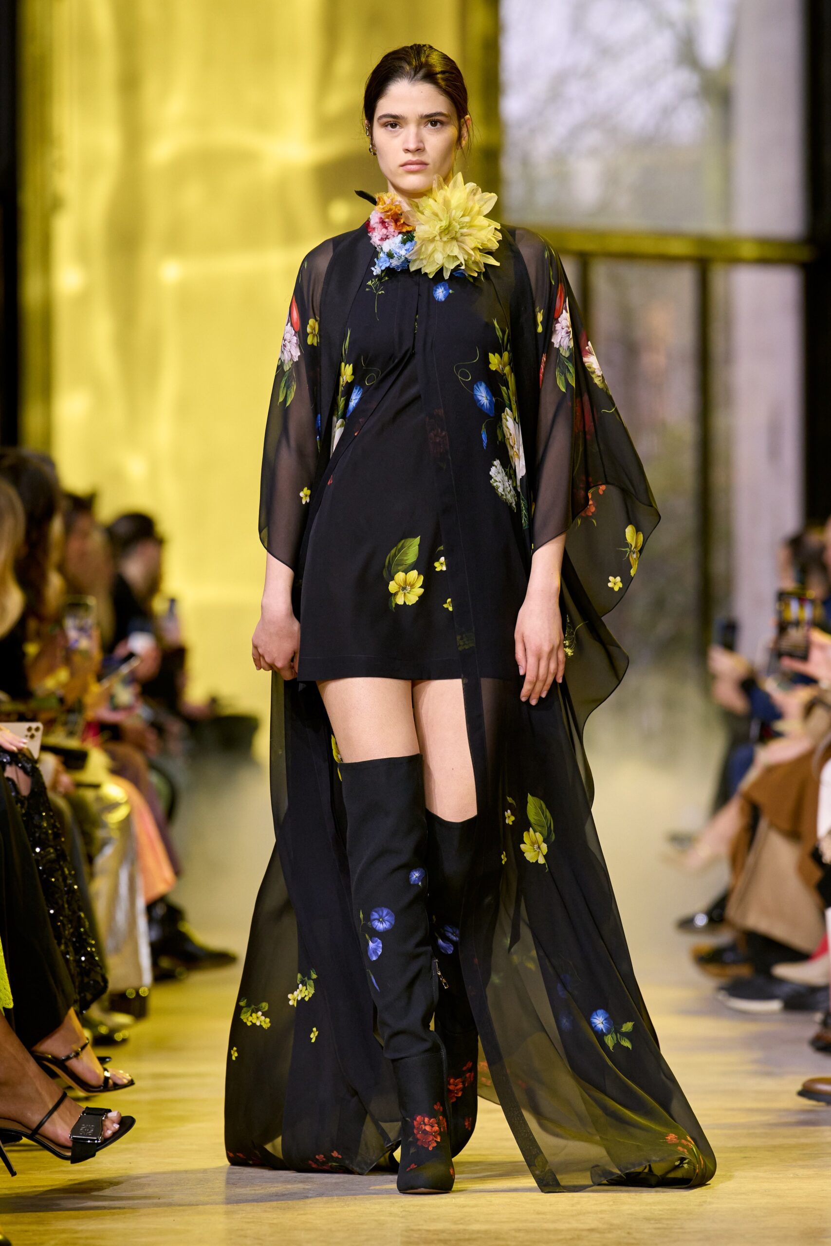 Elie Saab F/W 23 Look 4