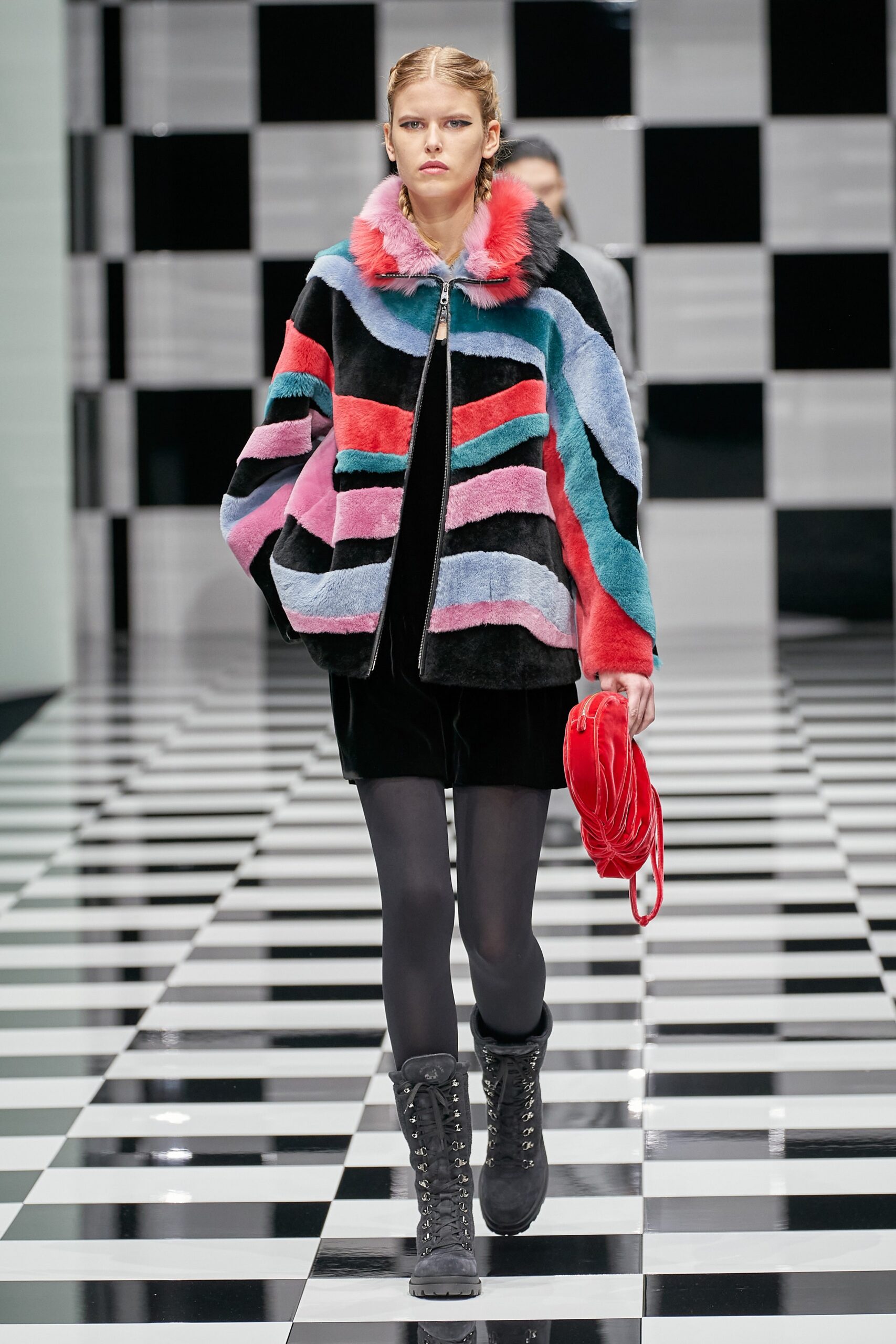 Emporio Armani F/W 22 Look 4