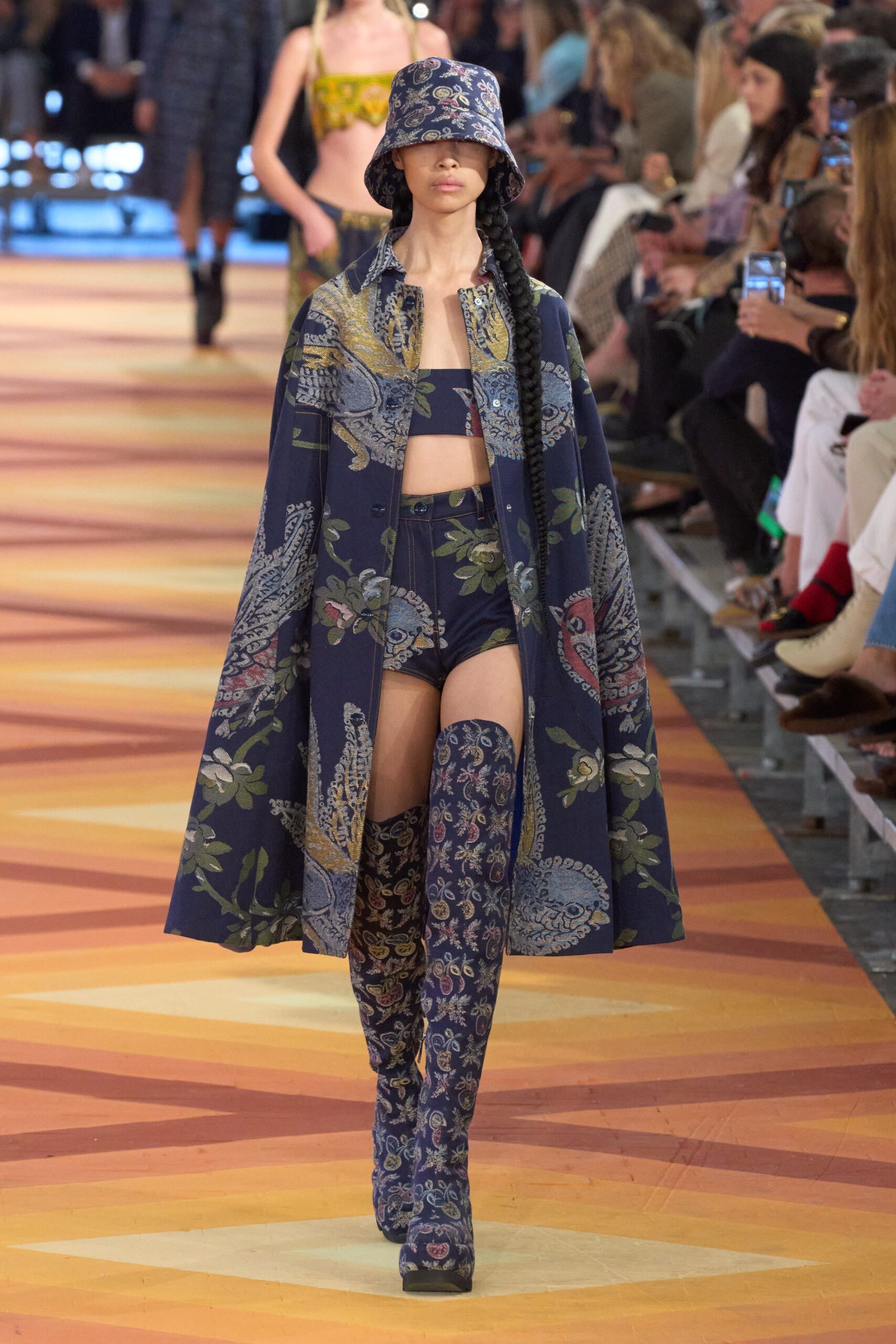 Etro S/S 23 Look 4