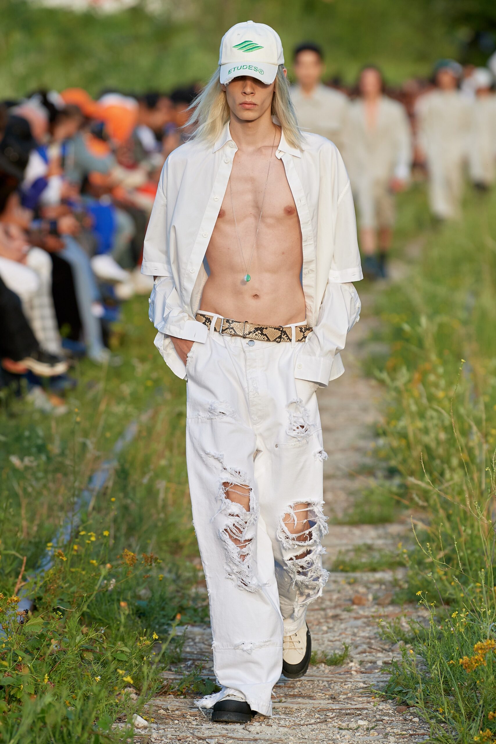 Études S/S 23 Menswear Look 4