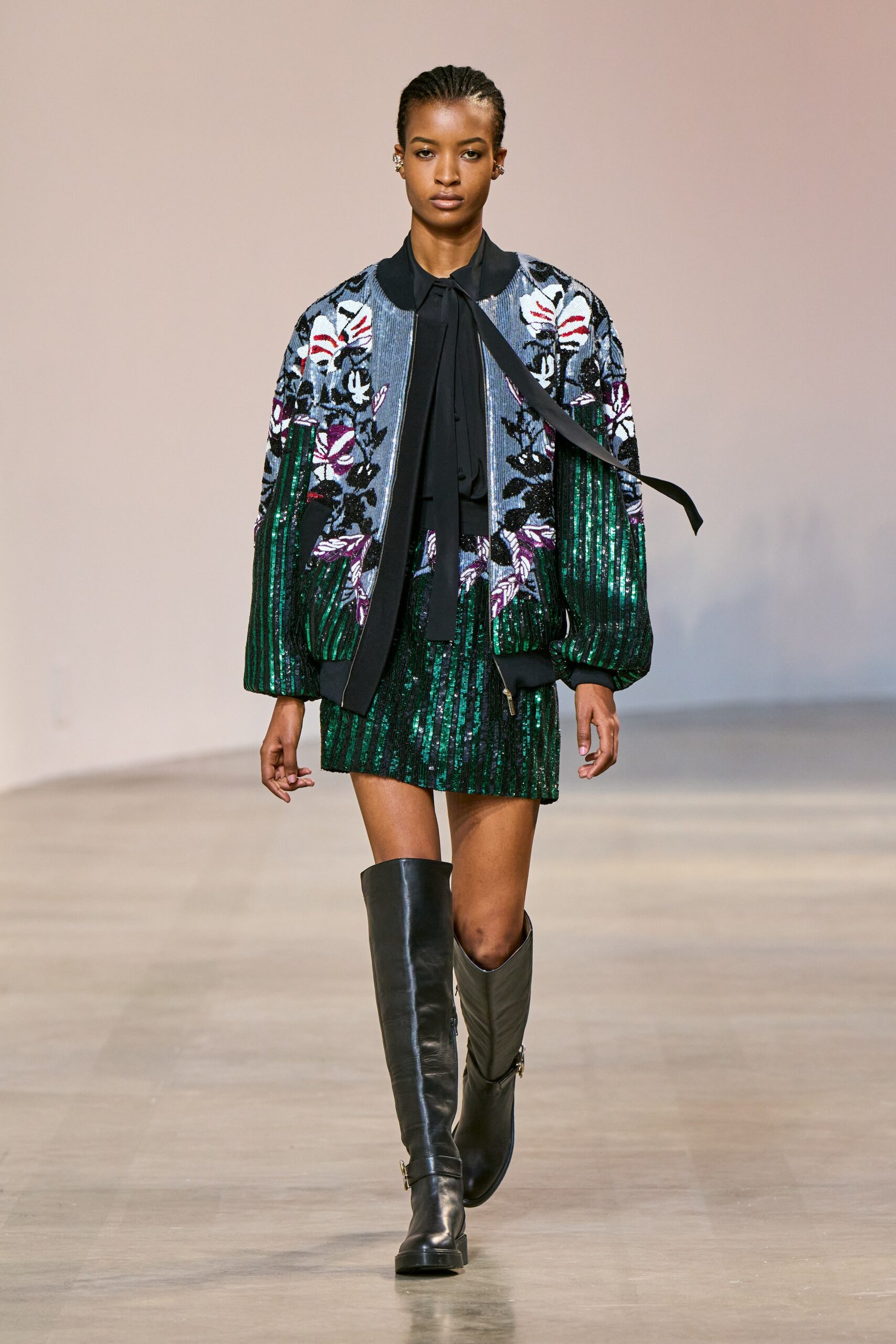 Elie Saab F/W 22 Look 5