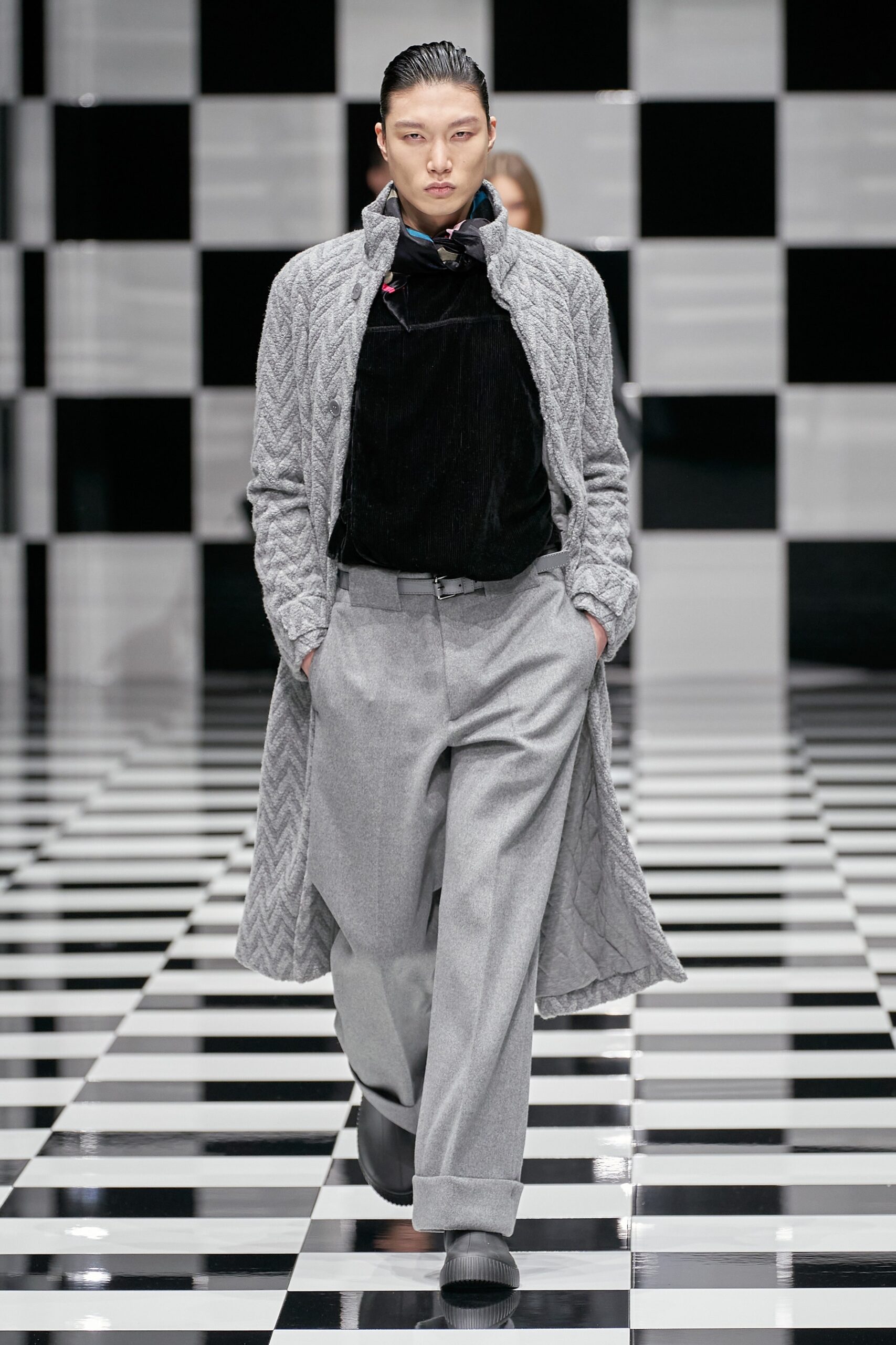 Emporio Armani F/W 22 Look 5