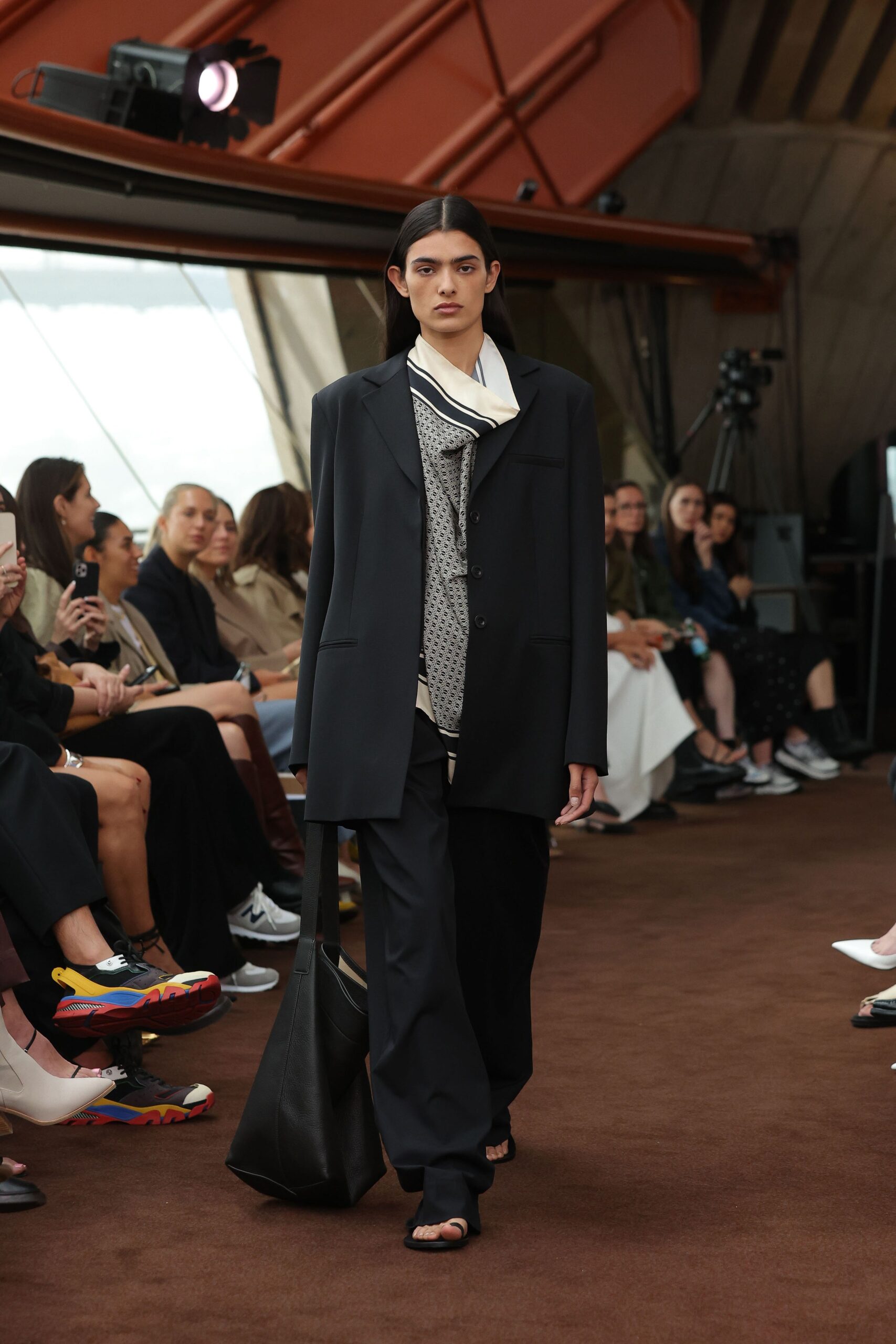 Esse Australia Resort 23 Look 5