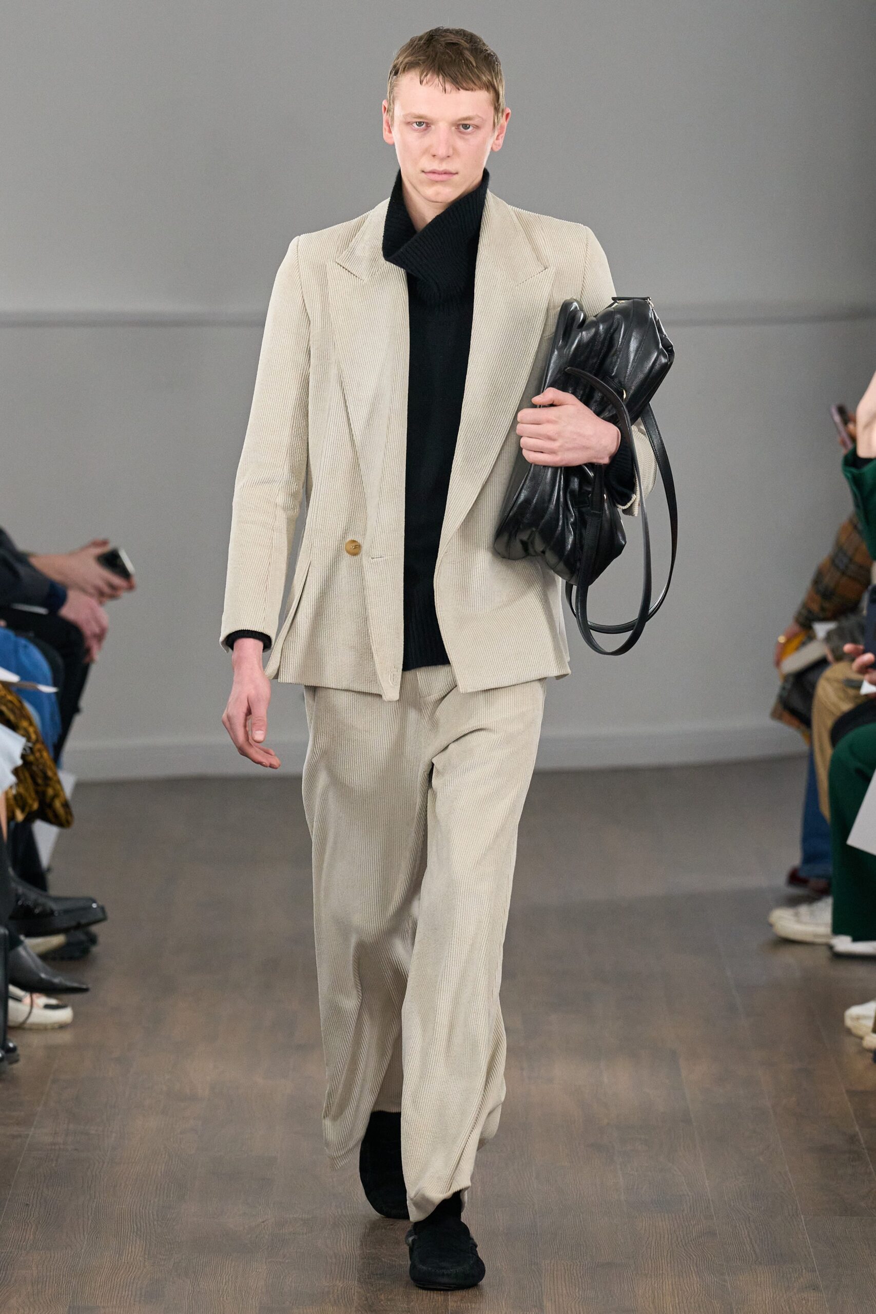 Eudon Choi F/W 23 Look 5