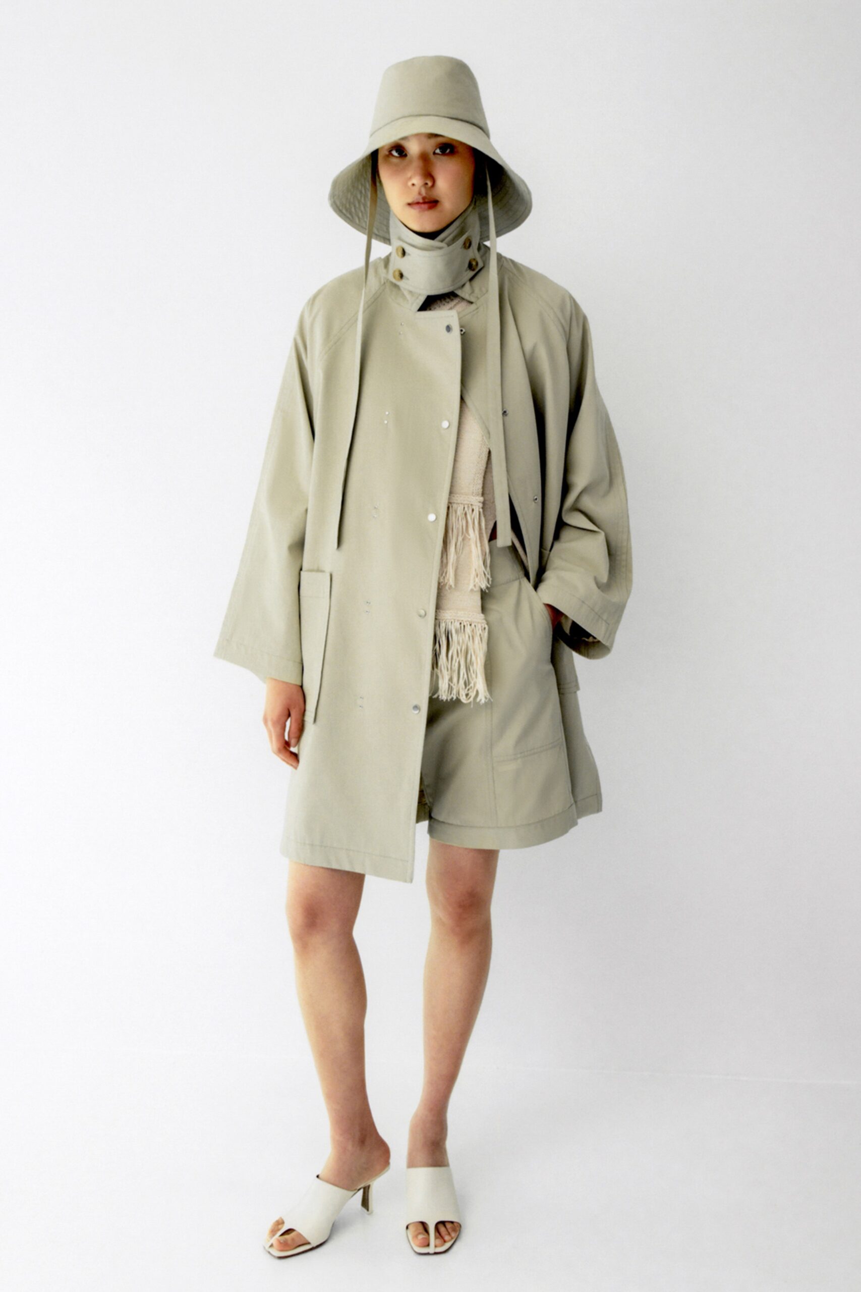 Eudon Choi Resort 22 Look 6