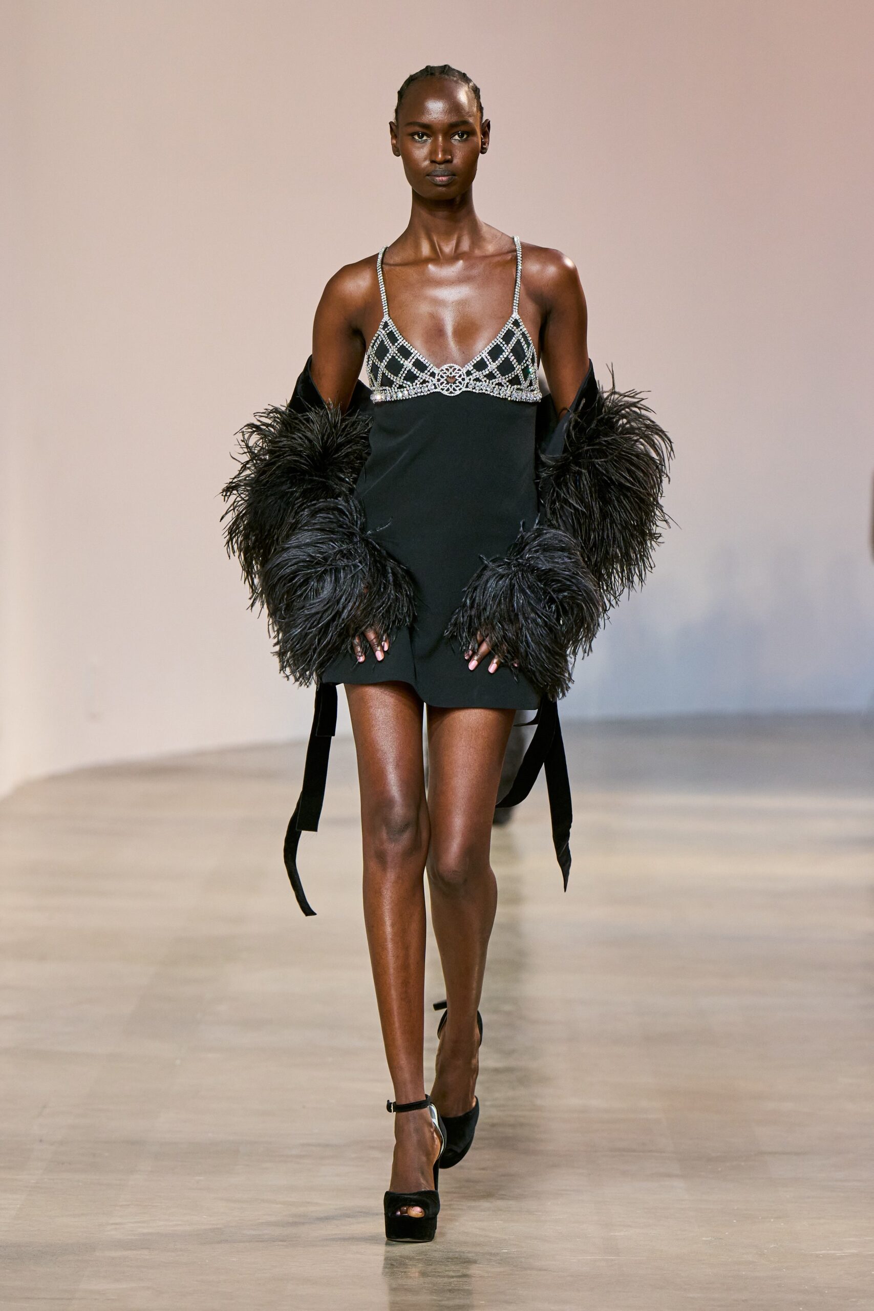 Elie Saab F/W 22 Look 6